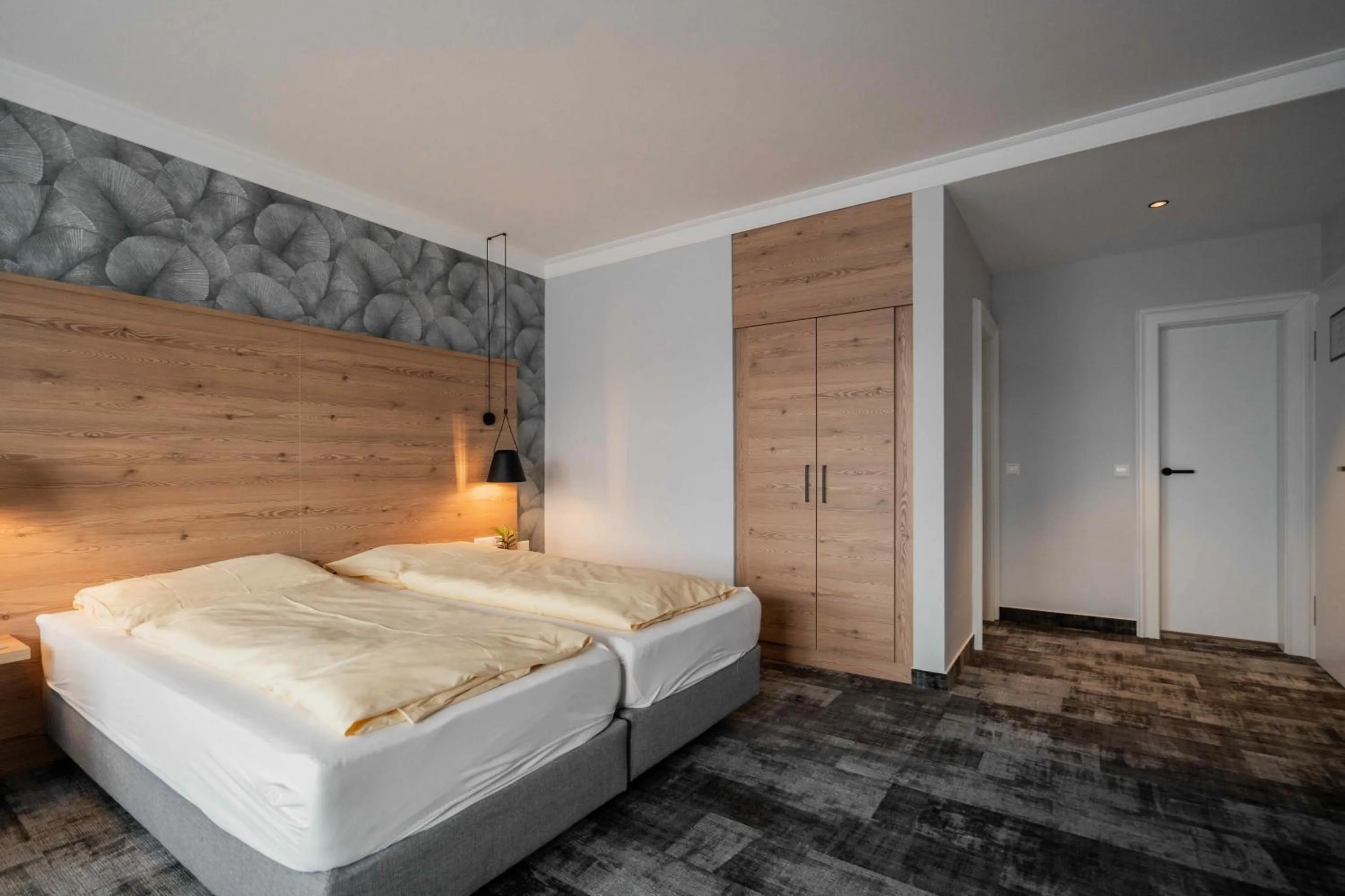 Bedroom, Bed in Hotel Adler - Paulas Alb