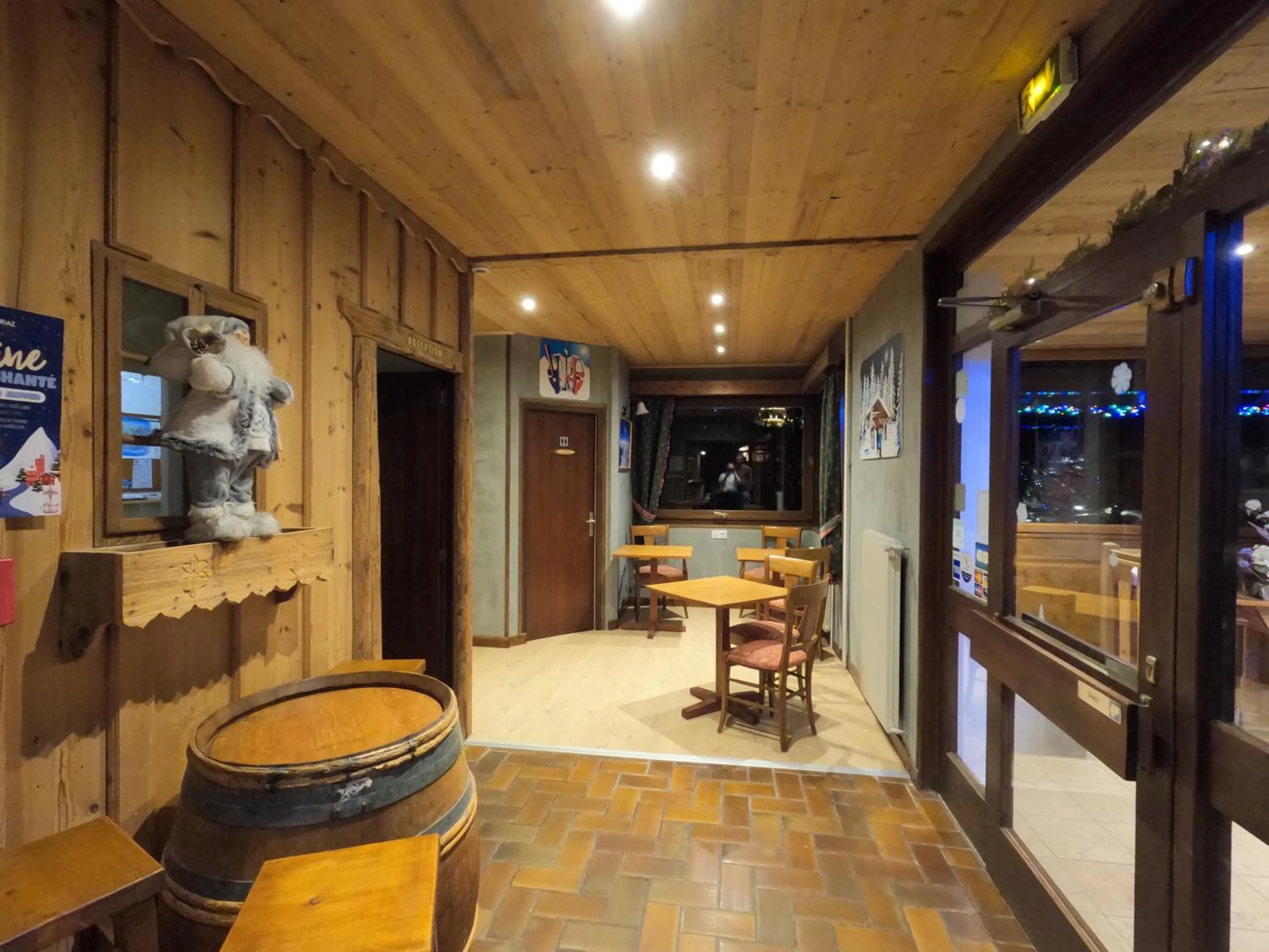 Lounge or bar in Hotel Le Soly