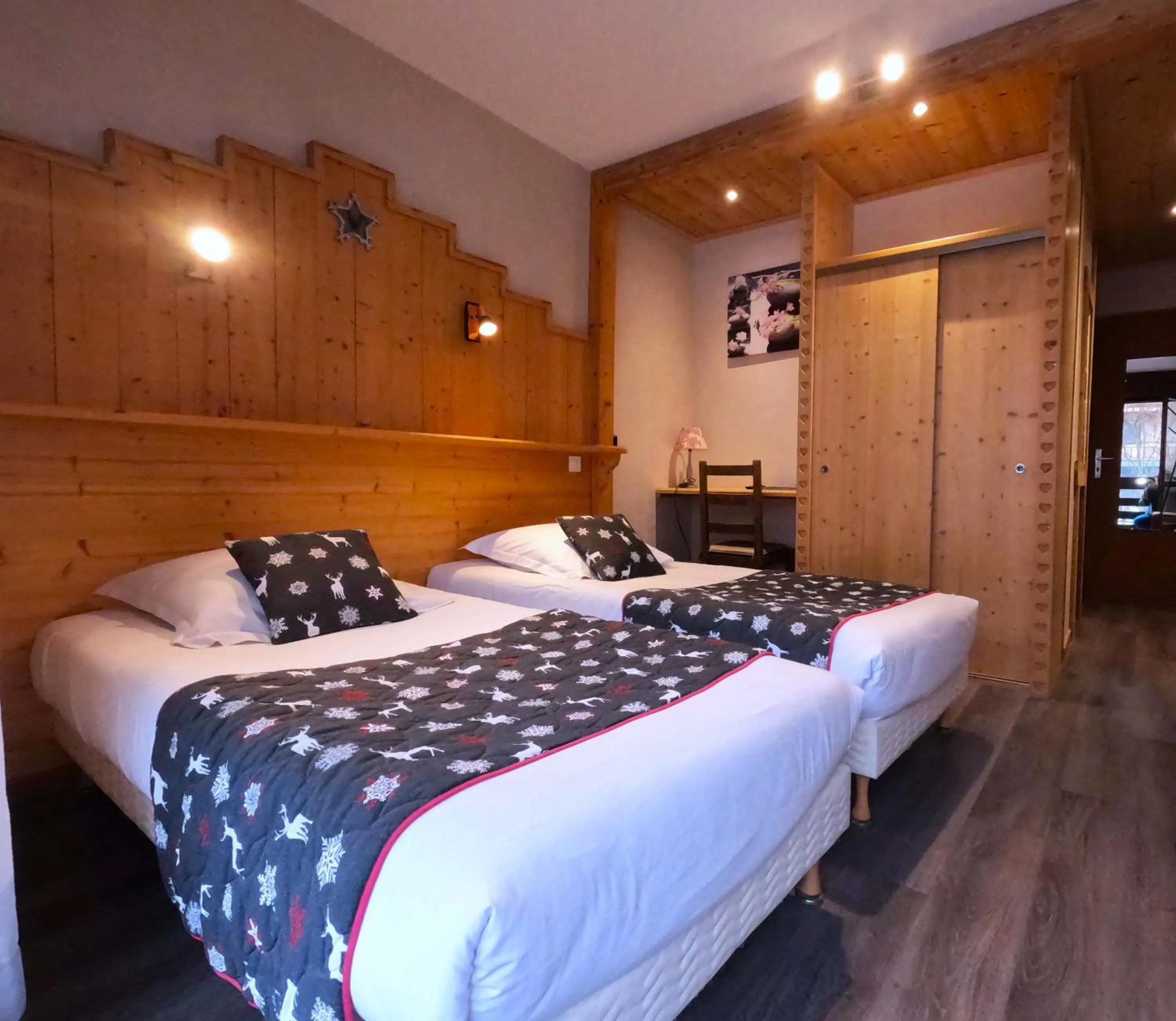 Bed in Hotel Le Soly