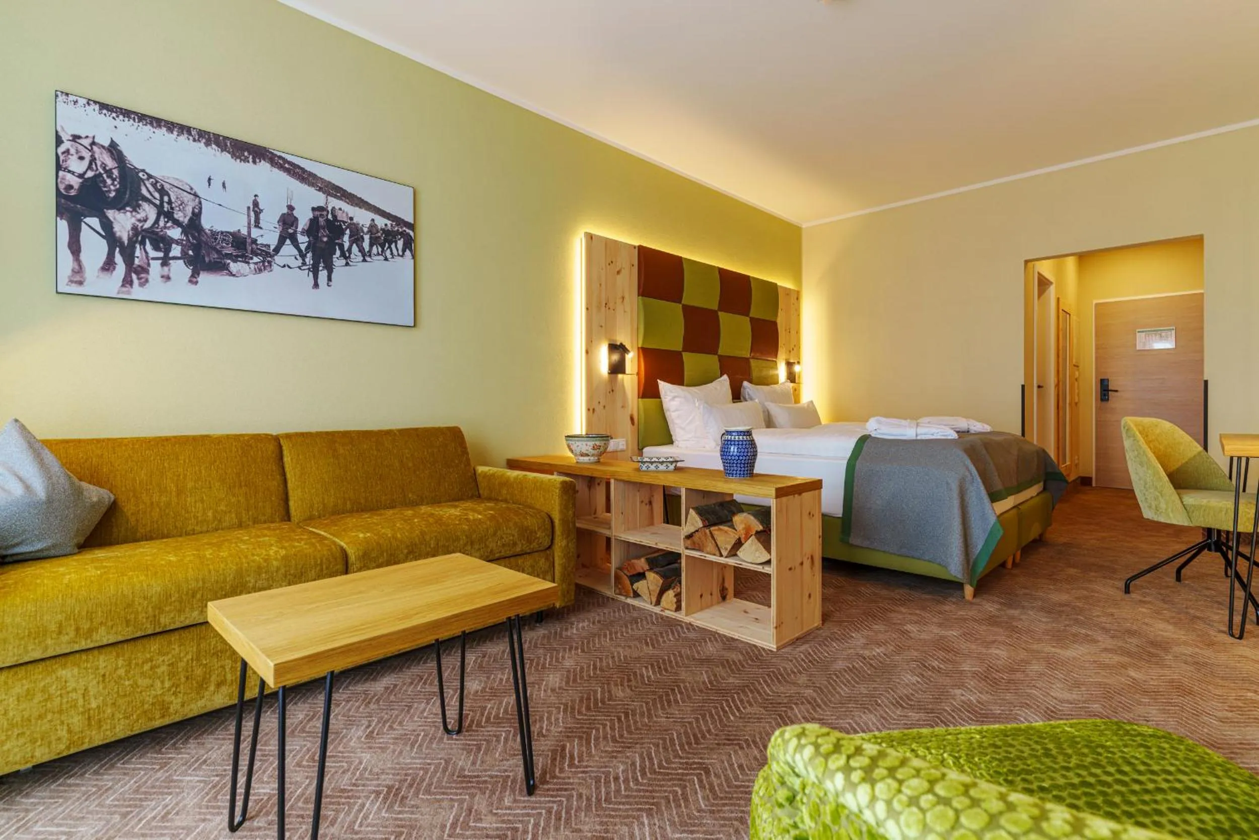 Photo of the whole room in Rathaushotels All Inklusive