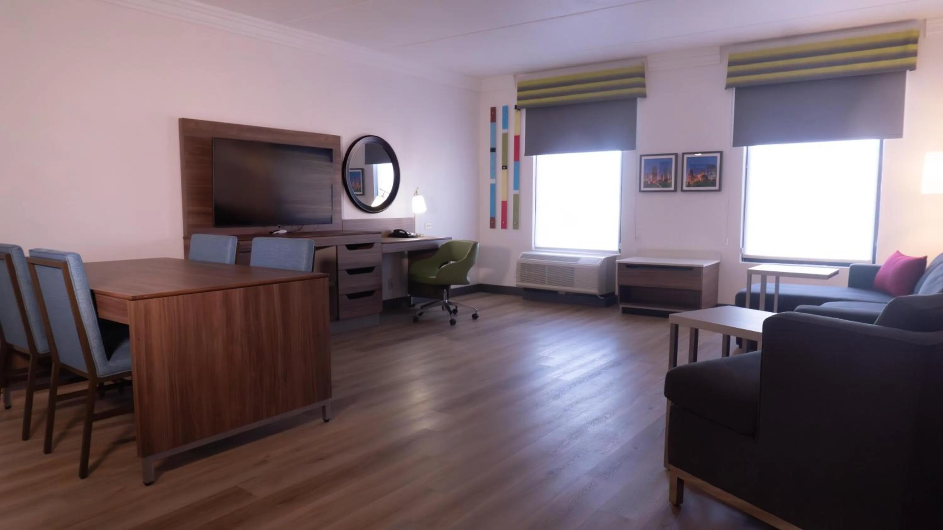 Living room in Hampton Inn and Suites Houston-Katy