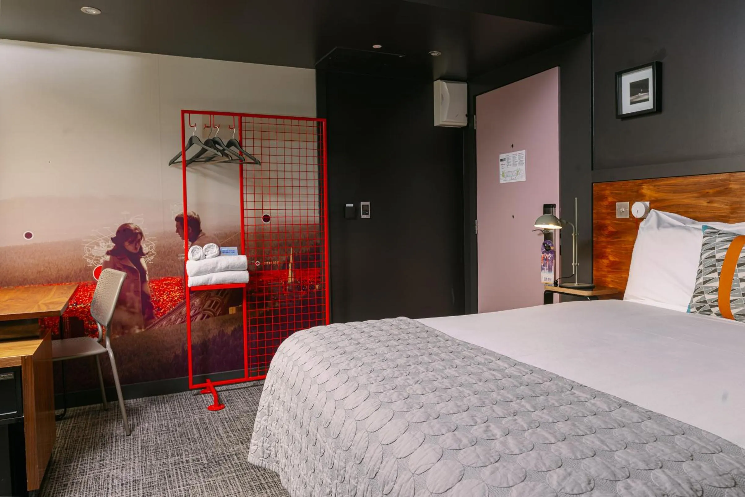 Bed in Bullitt Hotel