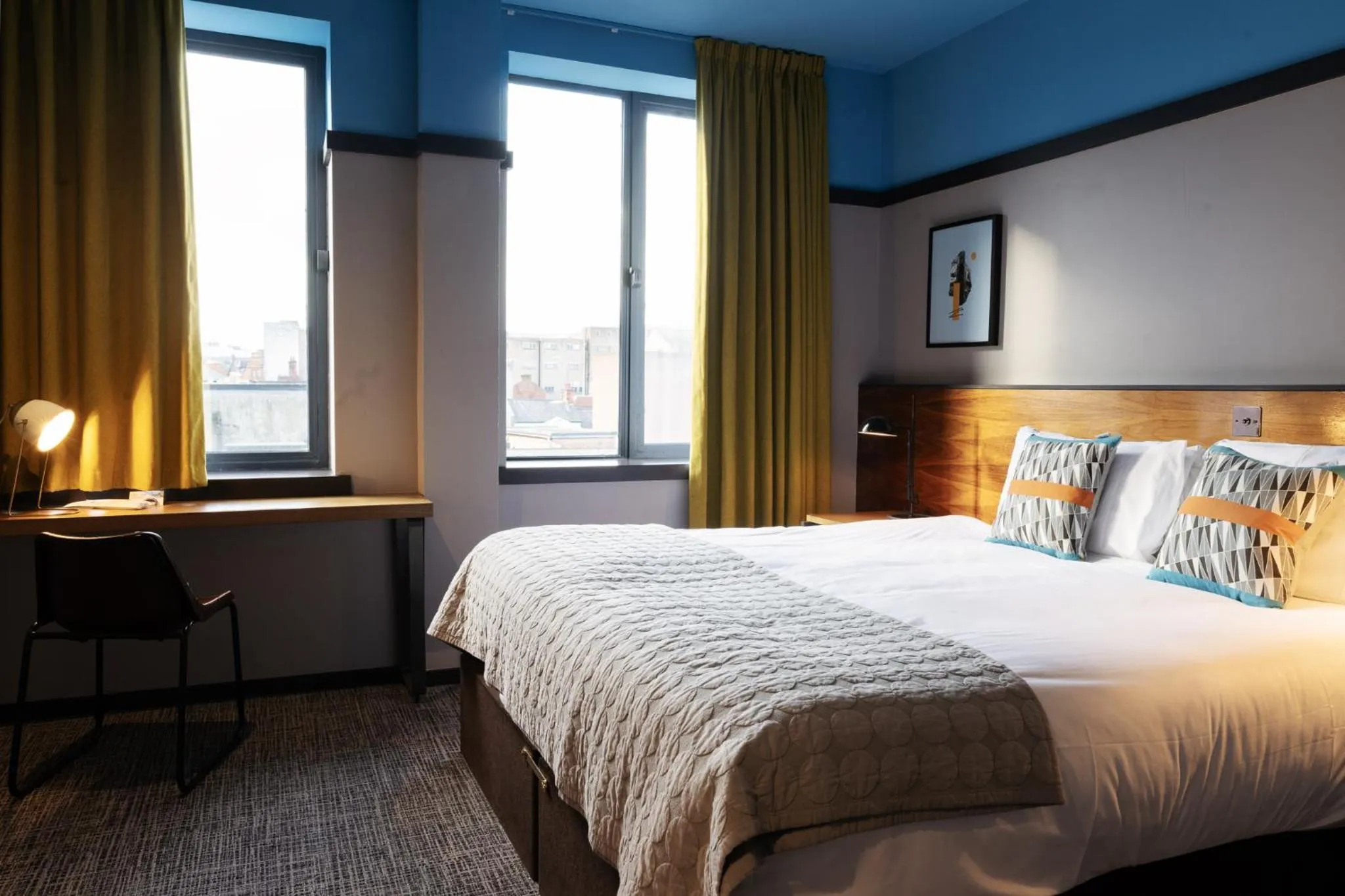 Bed in Bullitt Hotel