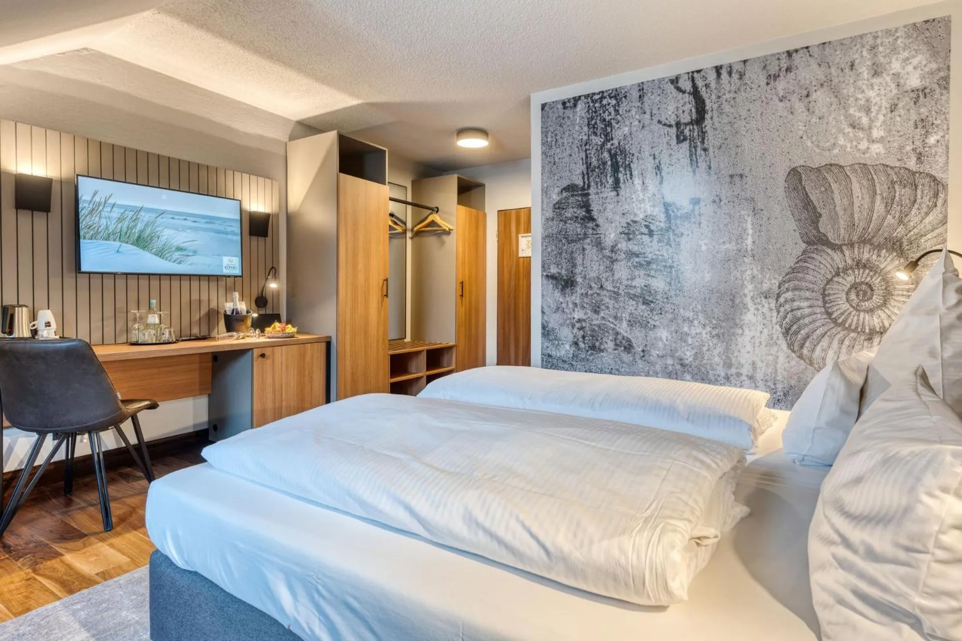 TV and multimedia, Bed in Inselhotel König