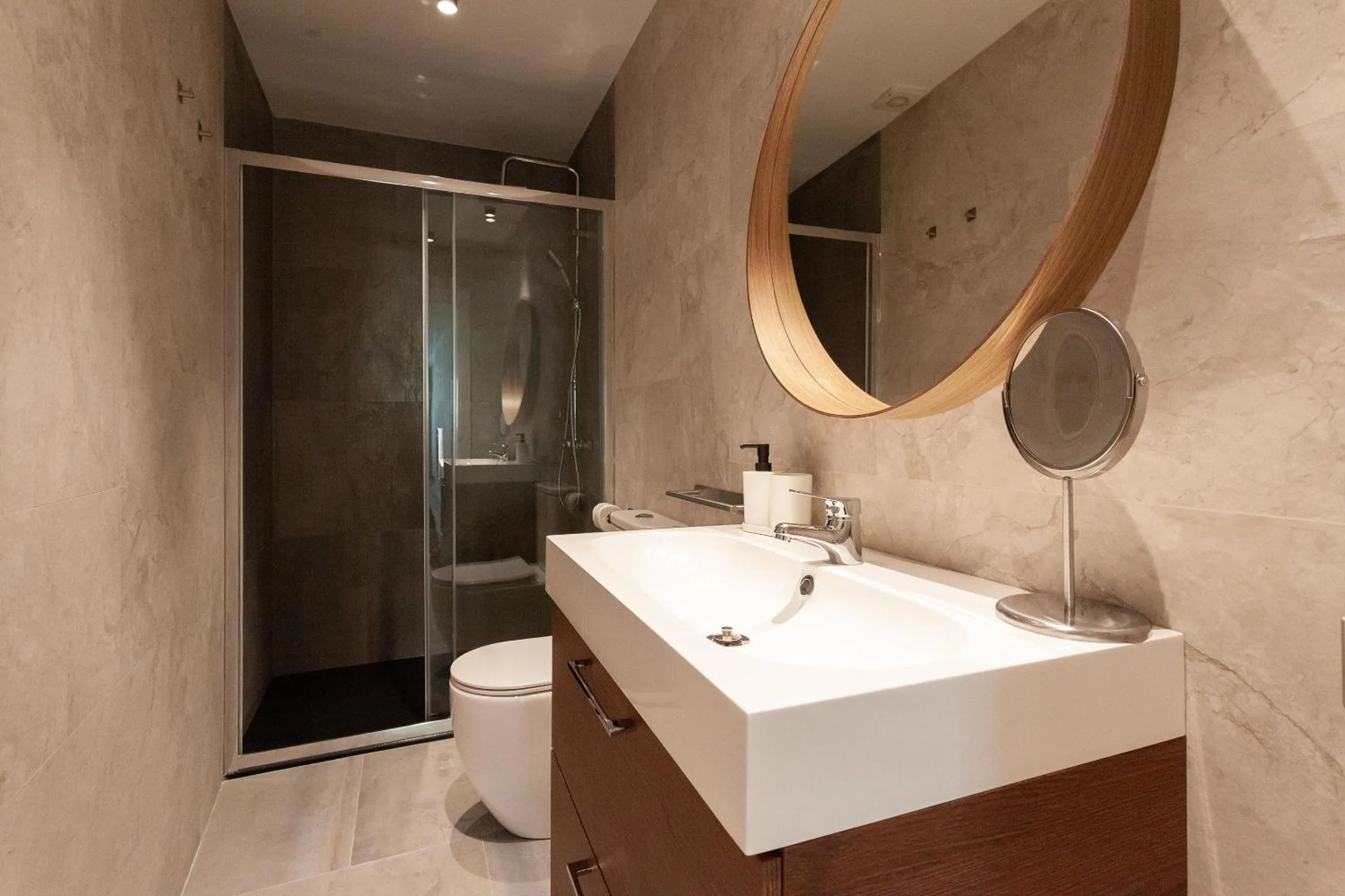 Toilet in Welldone Sierpes Boutique