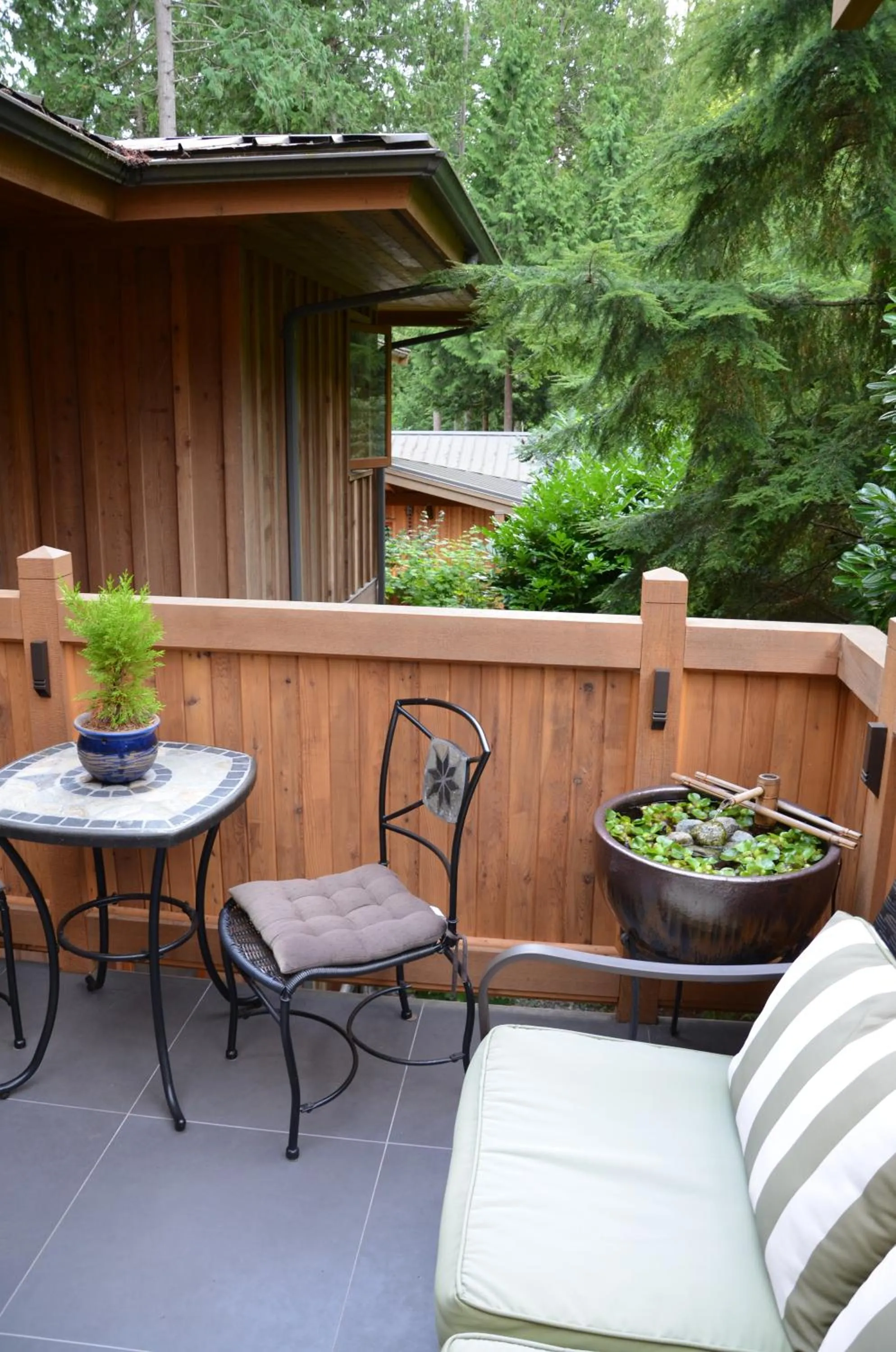 Balcony/Terrace in Shades of Jade Inn & Spa