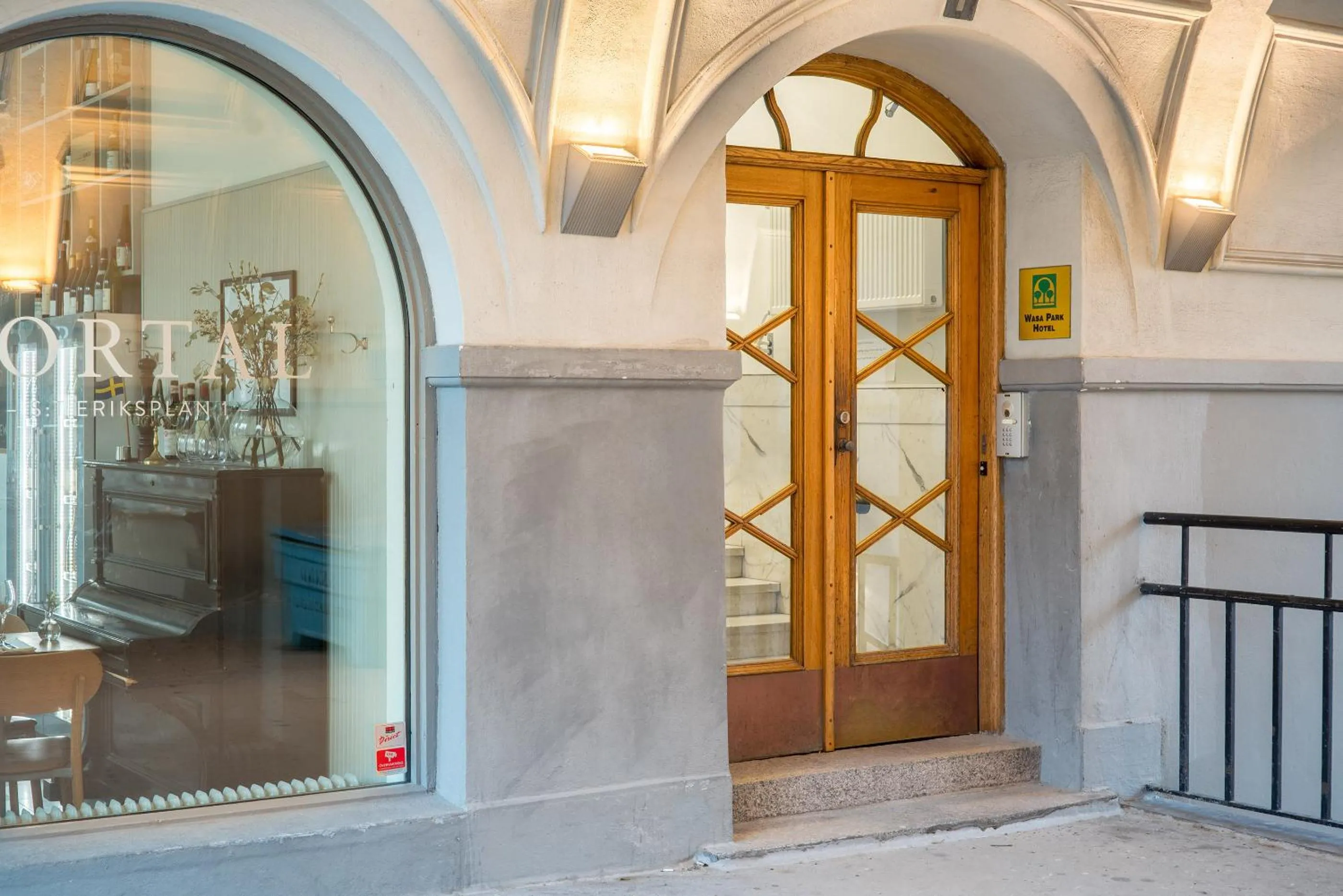 Facade/entrance in Wasa Park Hotel