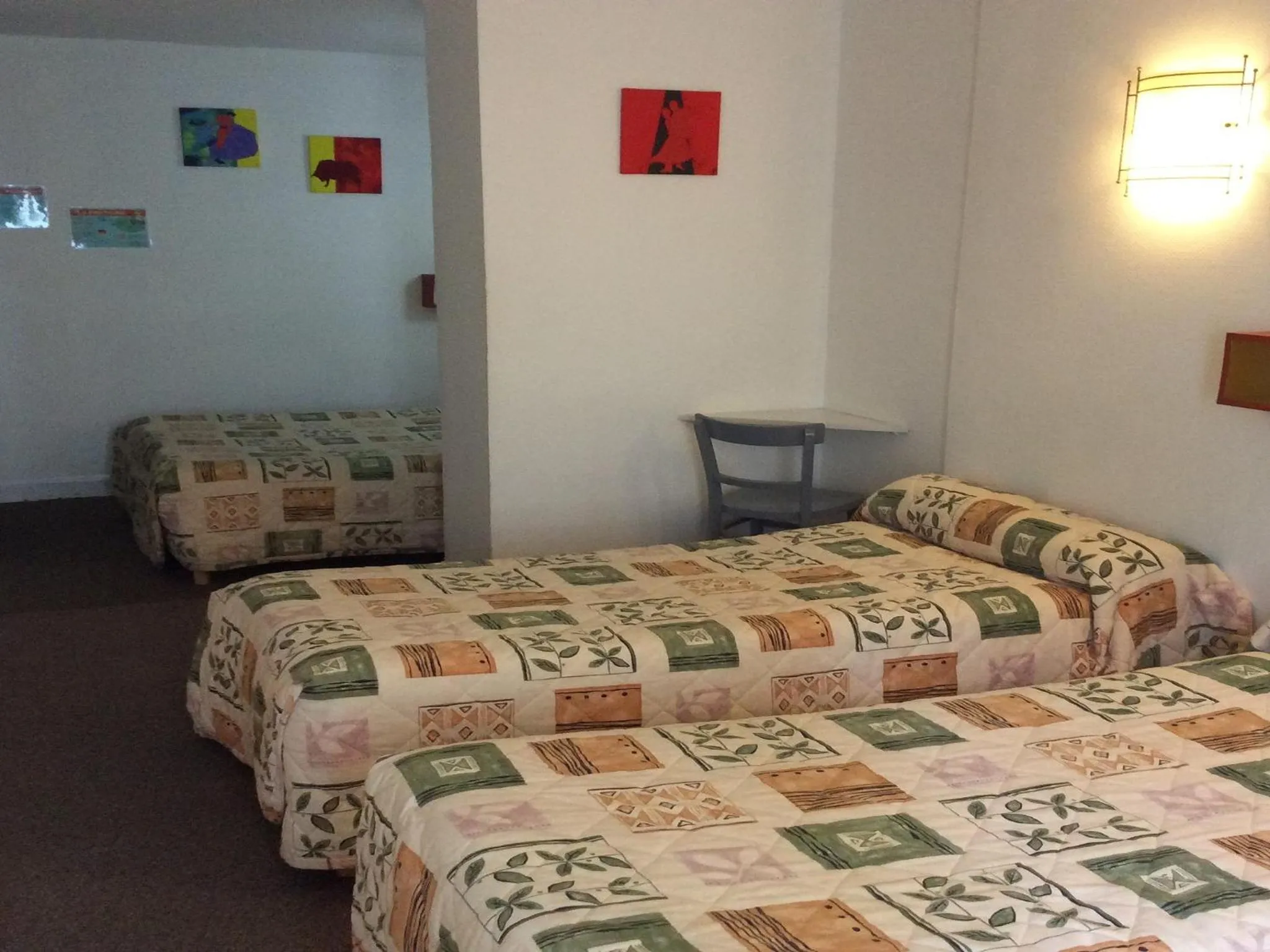 Photo of the whole room in Hôtel La Fontaine