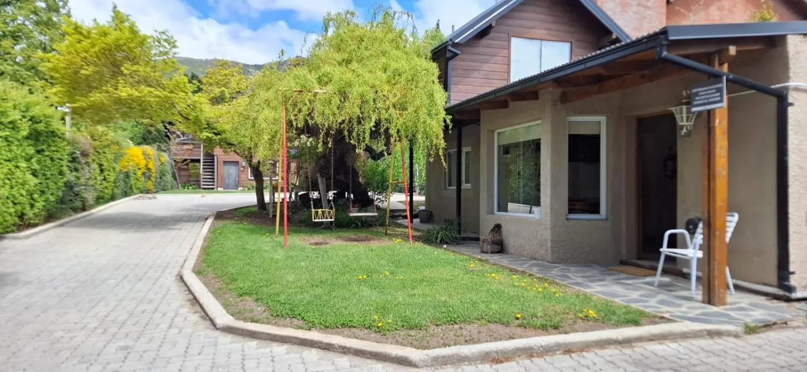 Patio in La Fontana Cabañas
