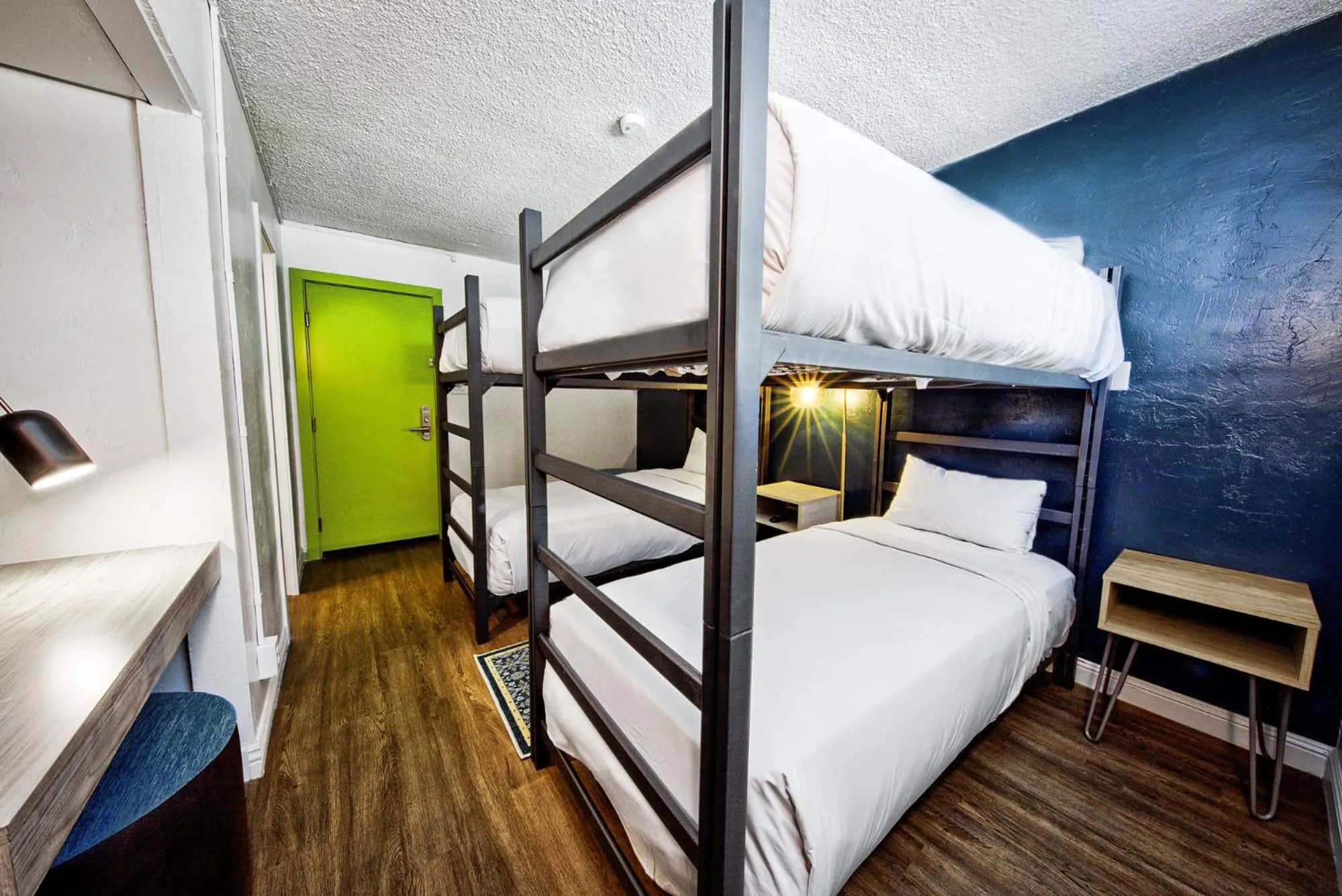 bunk bed, Bed in Downtowner Boutique Hotel