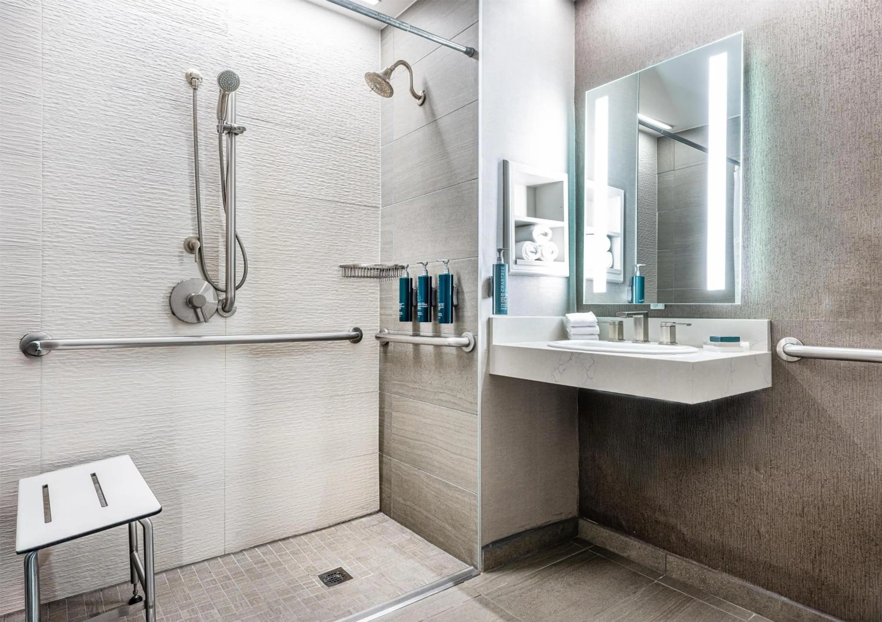 Bathroom in Hilton DFW Lakes Executive Conference Center