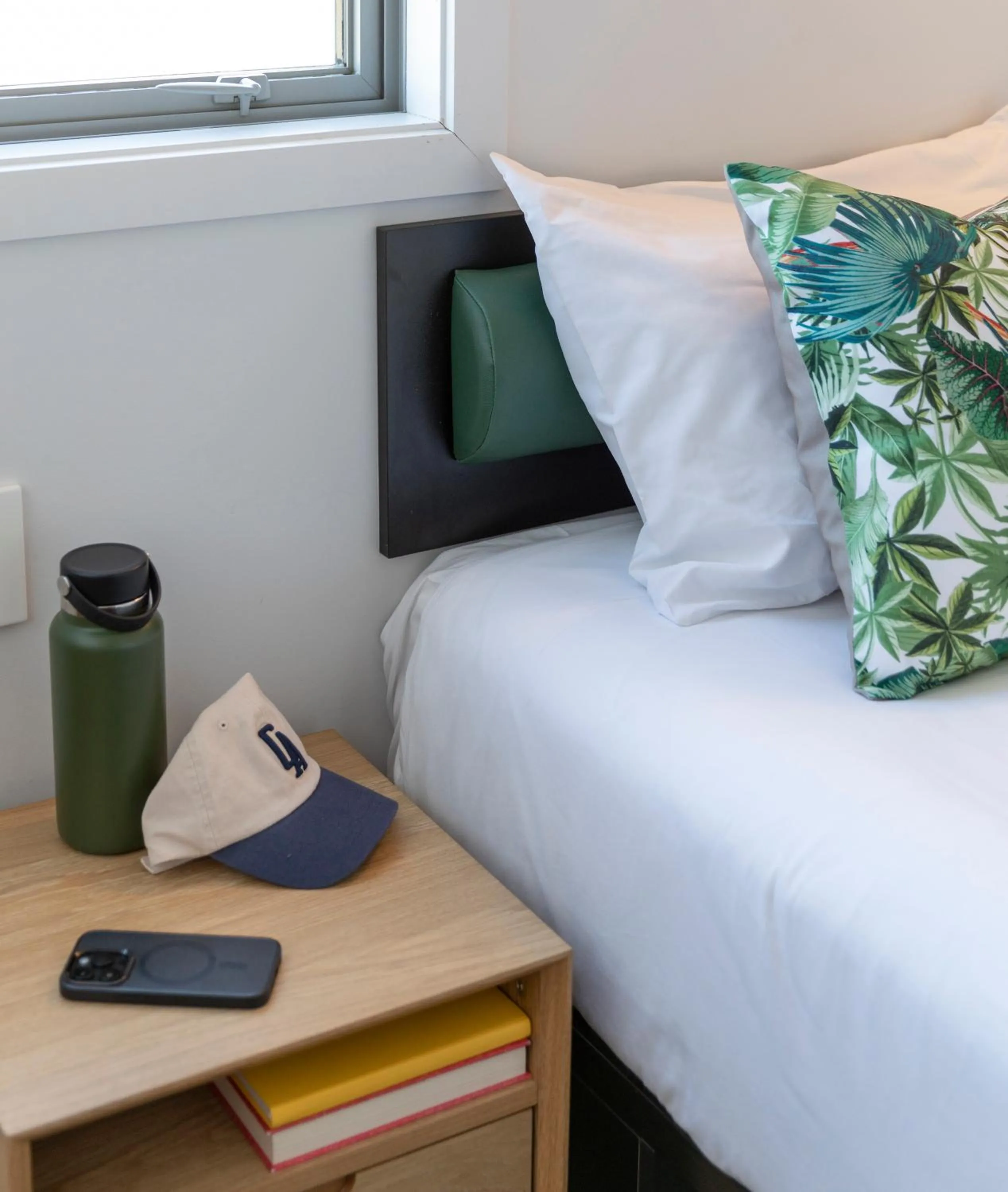 Bedroom, Bed in LyLo Christchurch Airport