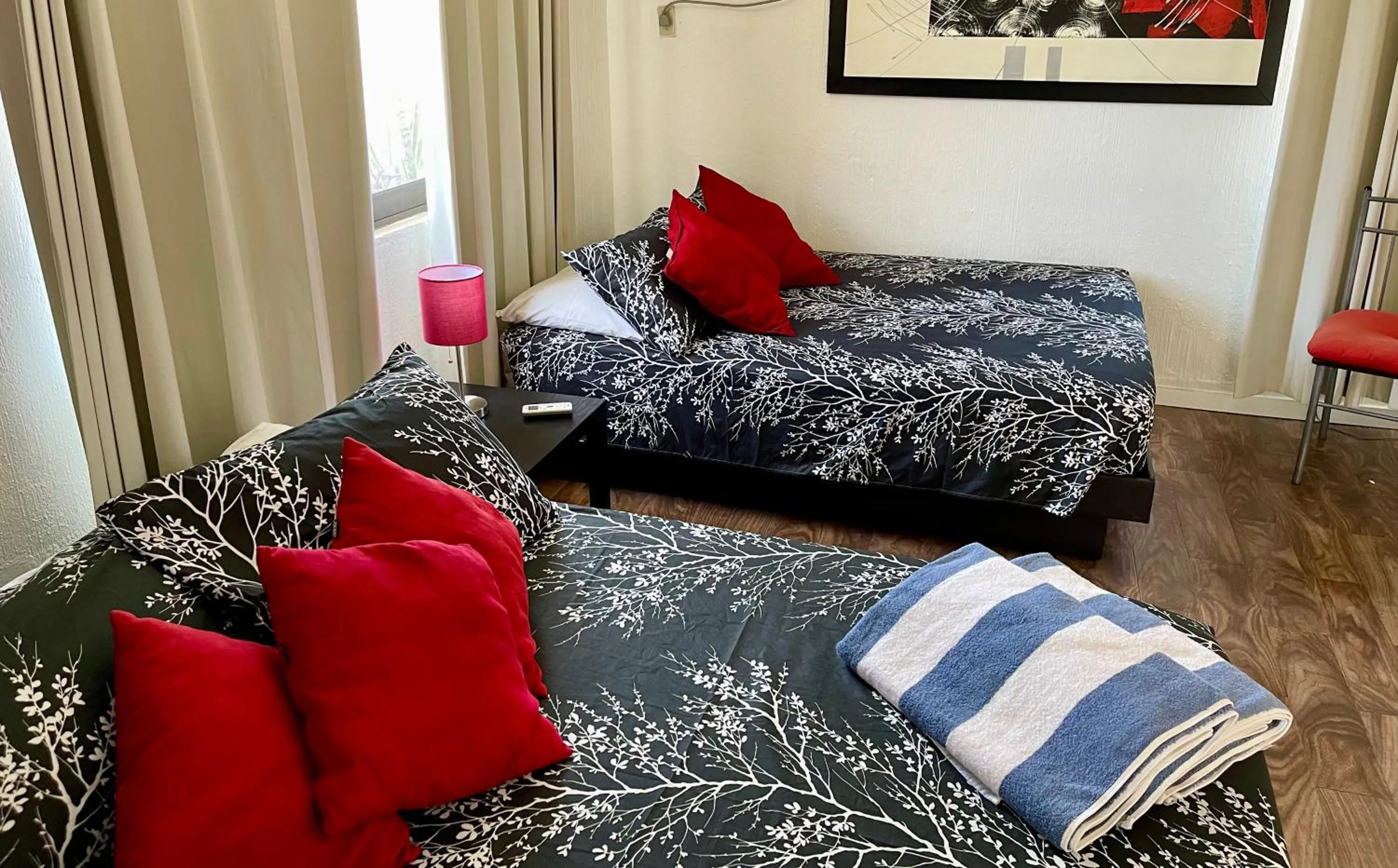 Living room, Bed in Caribbean apartment