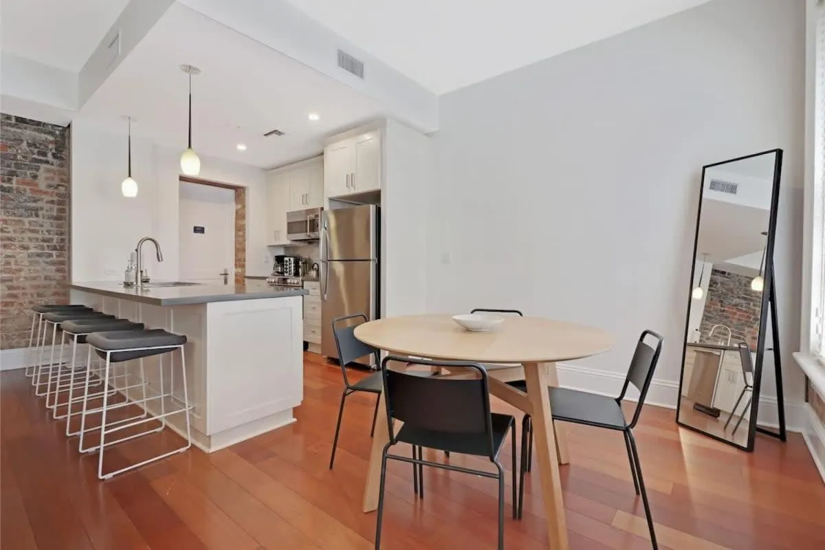 Roami at Factors Row