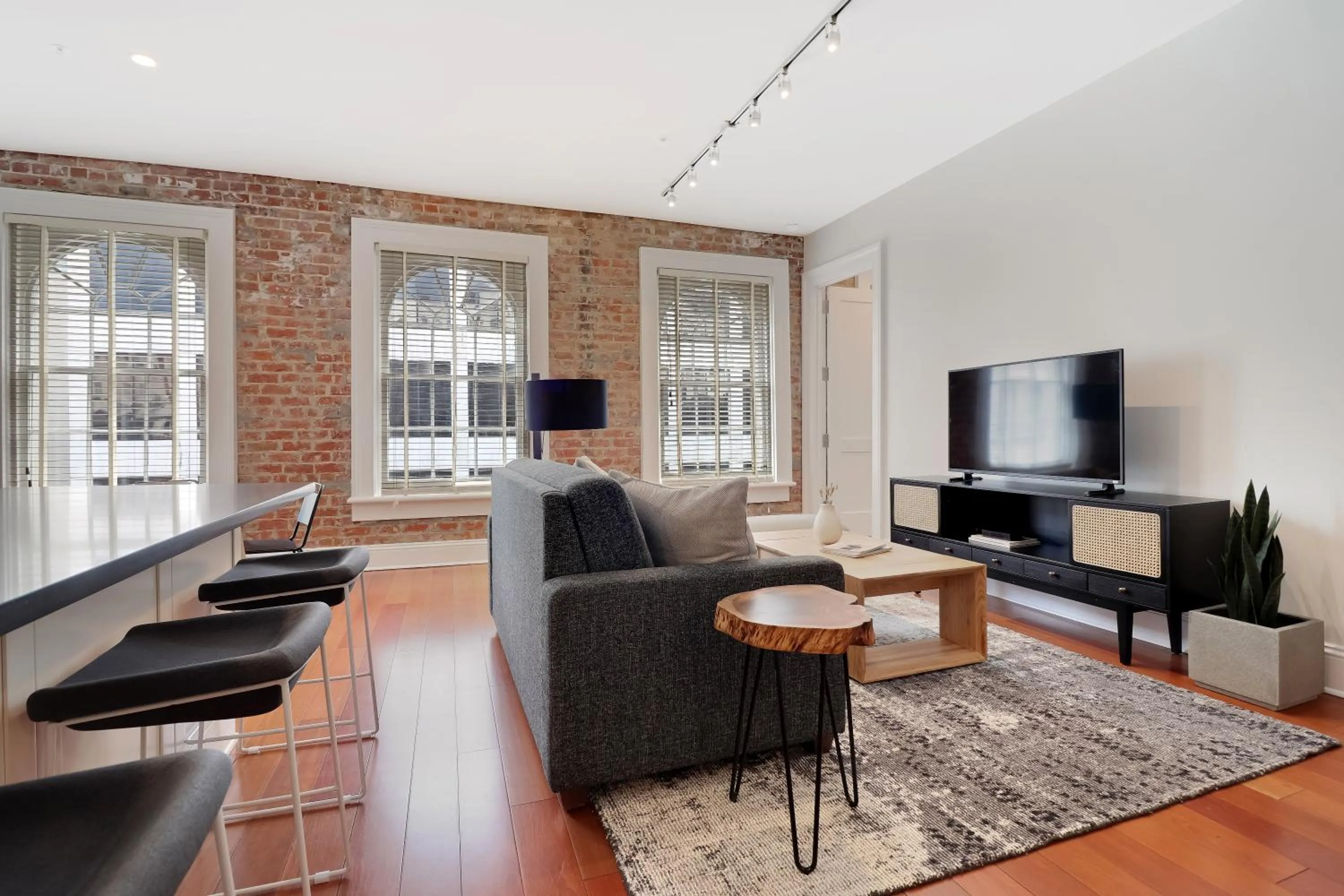 Roami at Factors Row