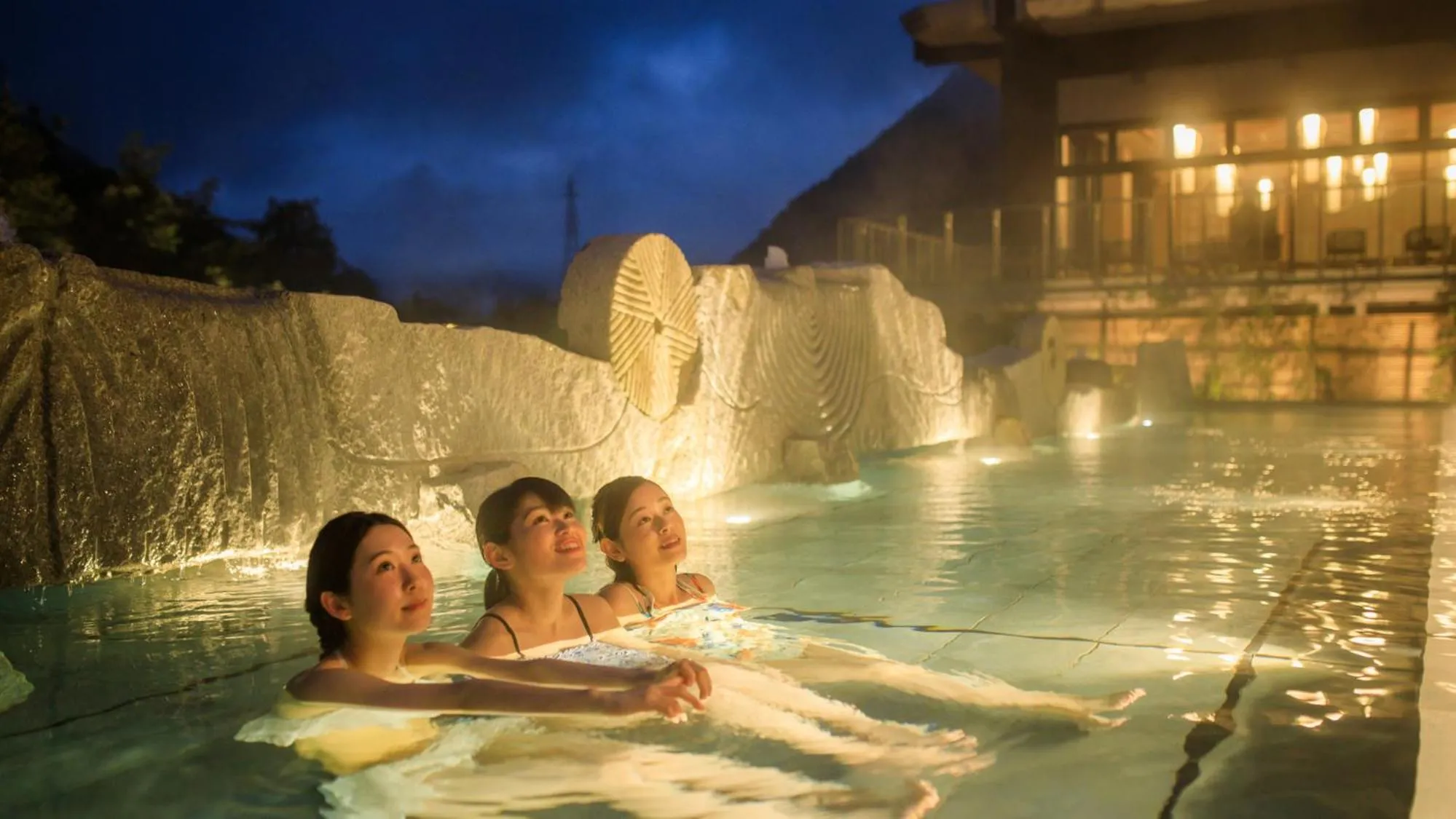 Hot Spring Bath in Kinugawa Hotel Mikazuki