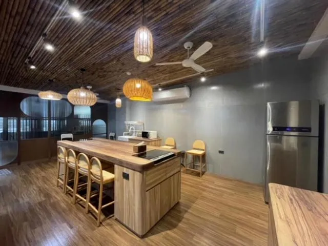 Kitchen or kitchenette in Green Inn Kaohsiung