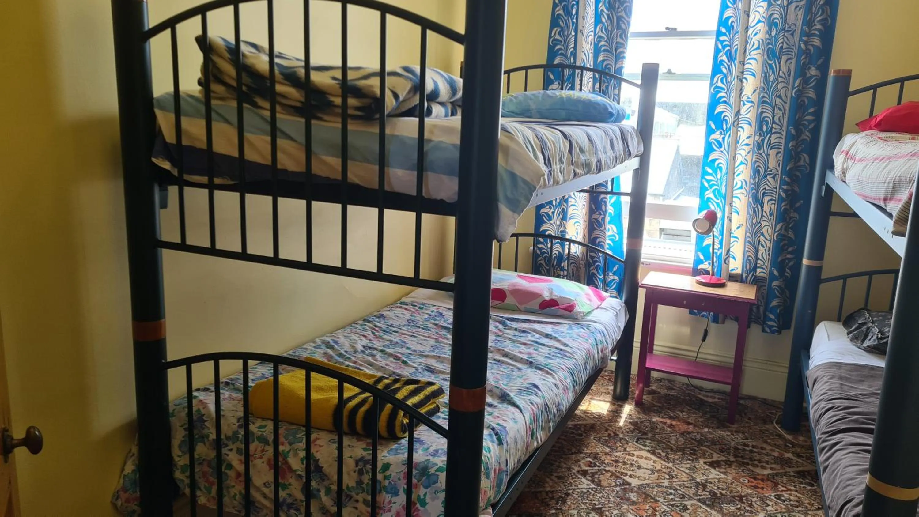 Bed in Empire Hotel Backpackers