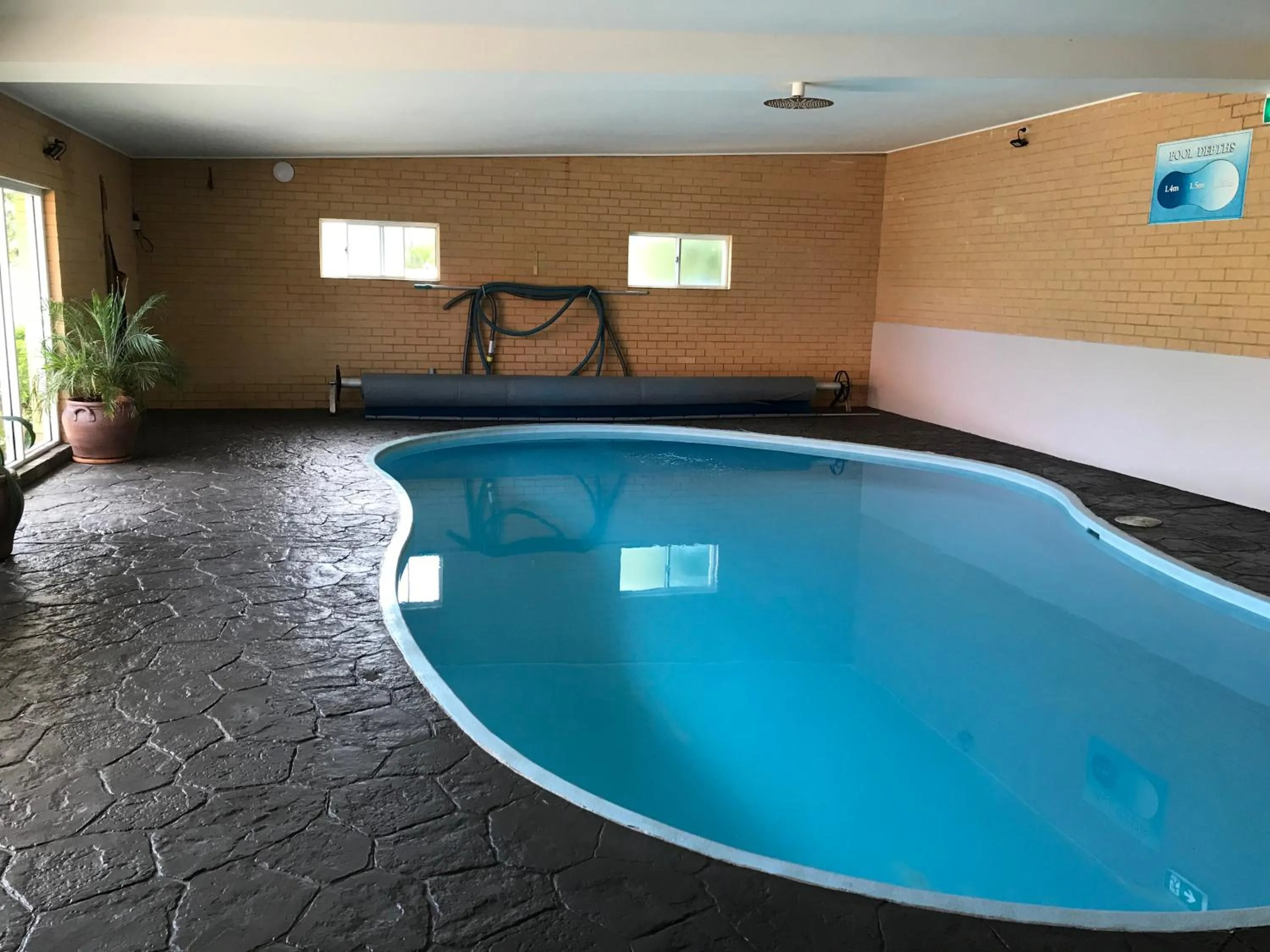 Pool view in Ulladulla Harbour Motel