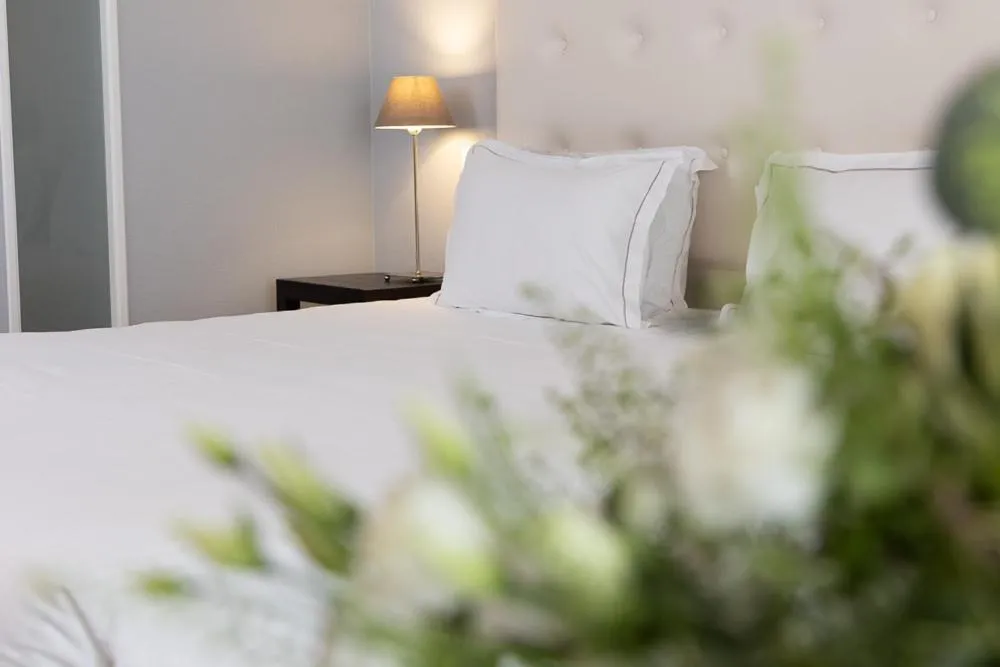 Bedroom, Bed in Hôtel Atalante - Relais Thalasso & Spa