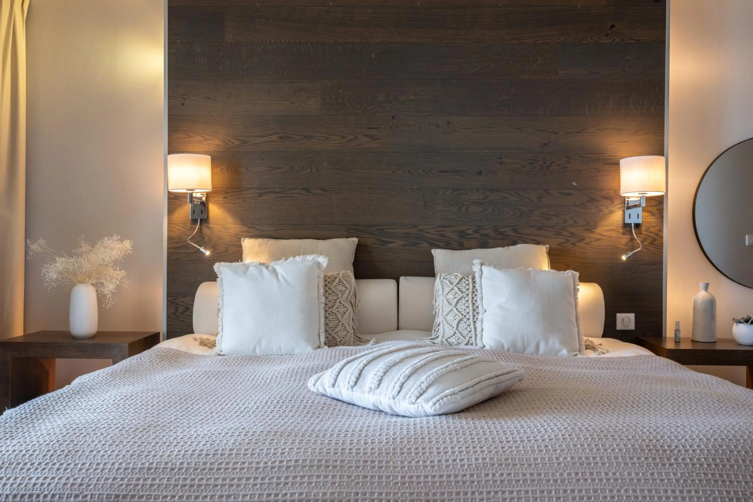 Bed in Hôtel Atalante - Relais Thalasso & Spa