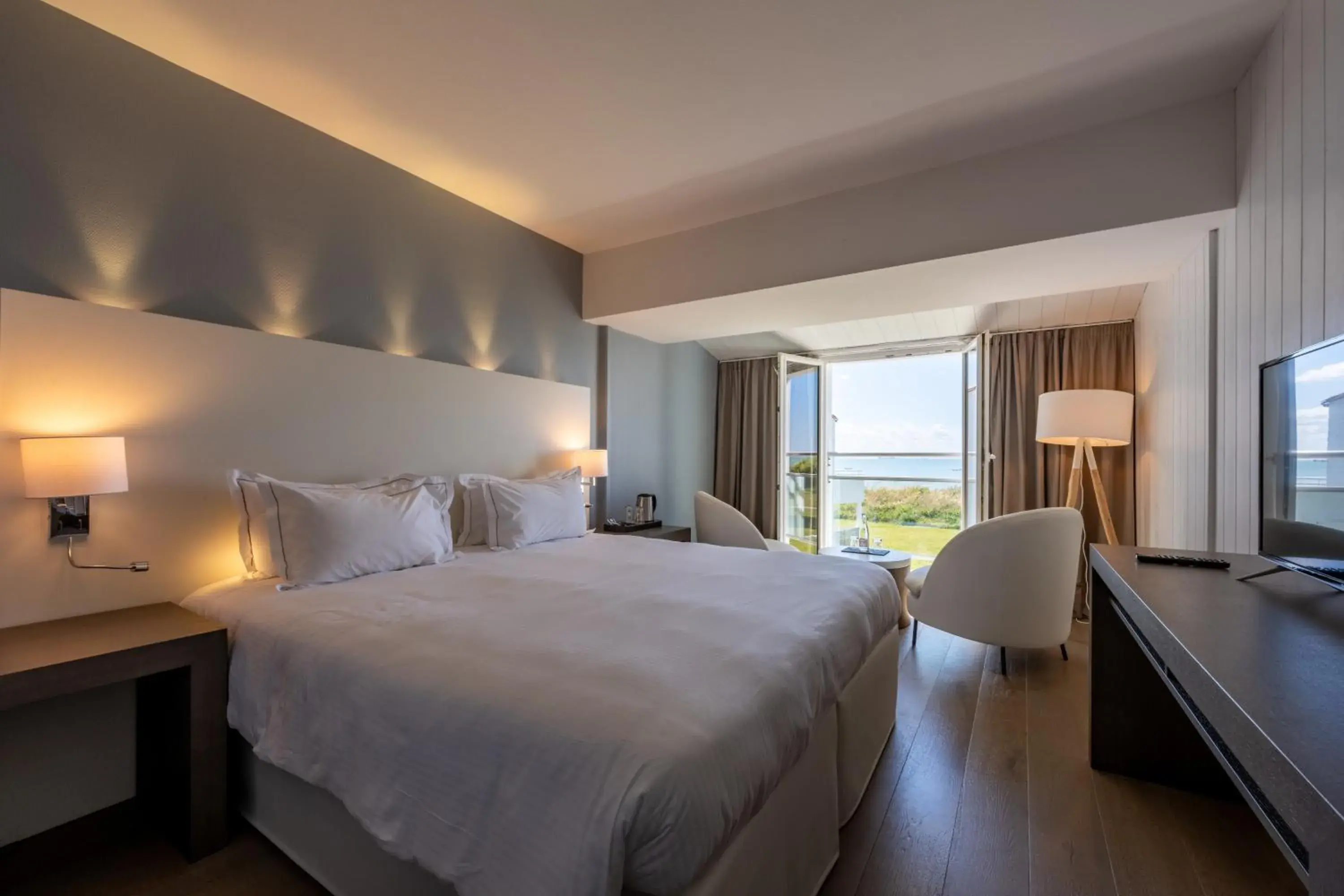 Comfort Double Room Ocean in Hôtel Atalante - Relais Thalasso & Spa Comfort Double Room Ocean in Hôtel Atalante - Relais Thalasso & Spa