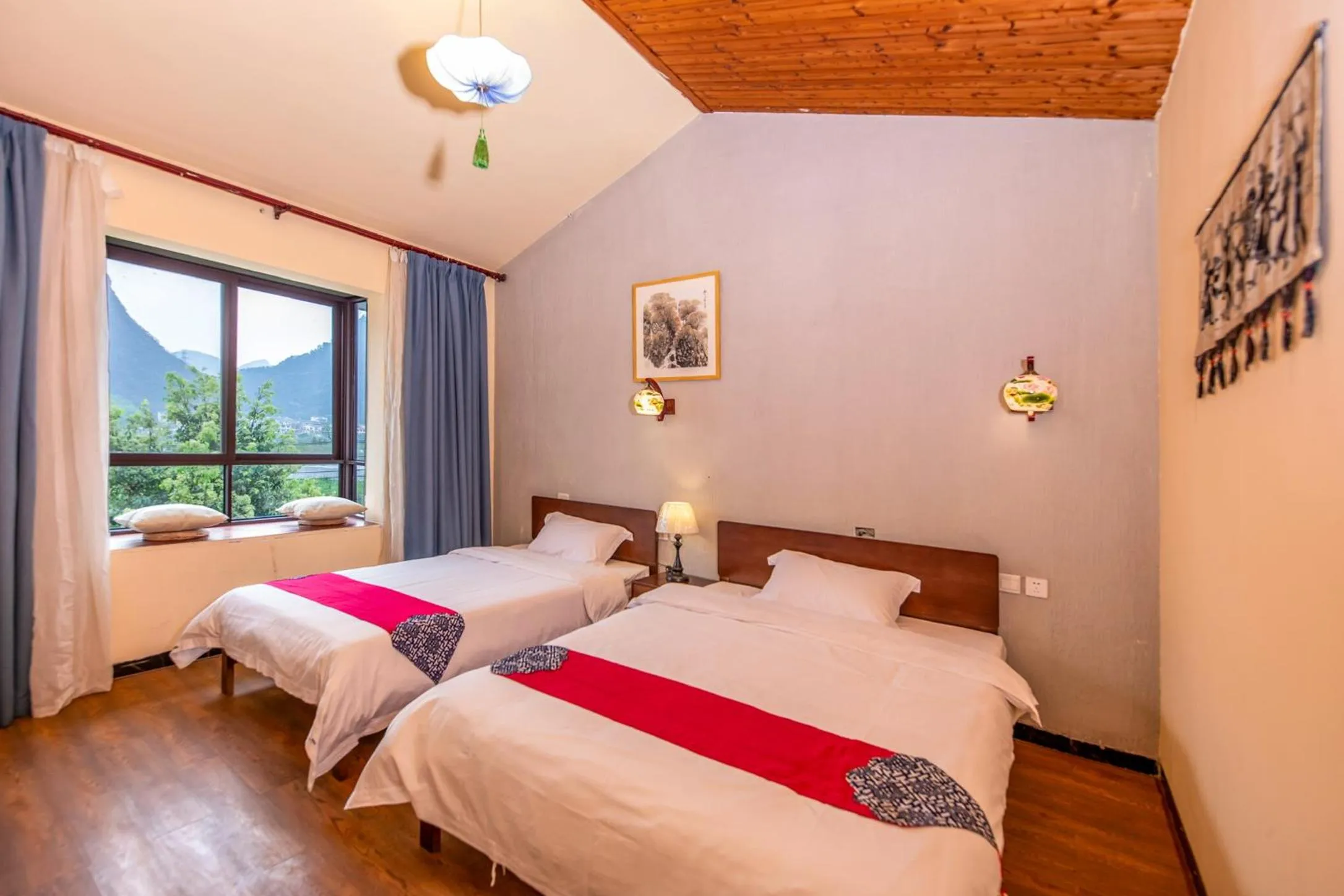 Bed in Secret Courtyard Resort Hotel