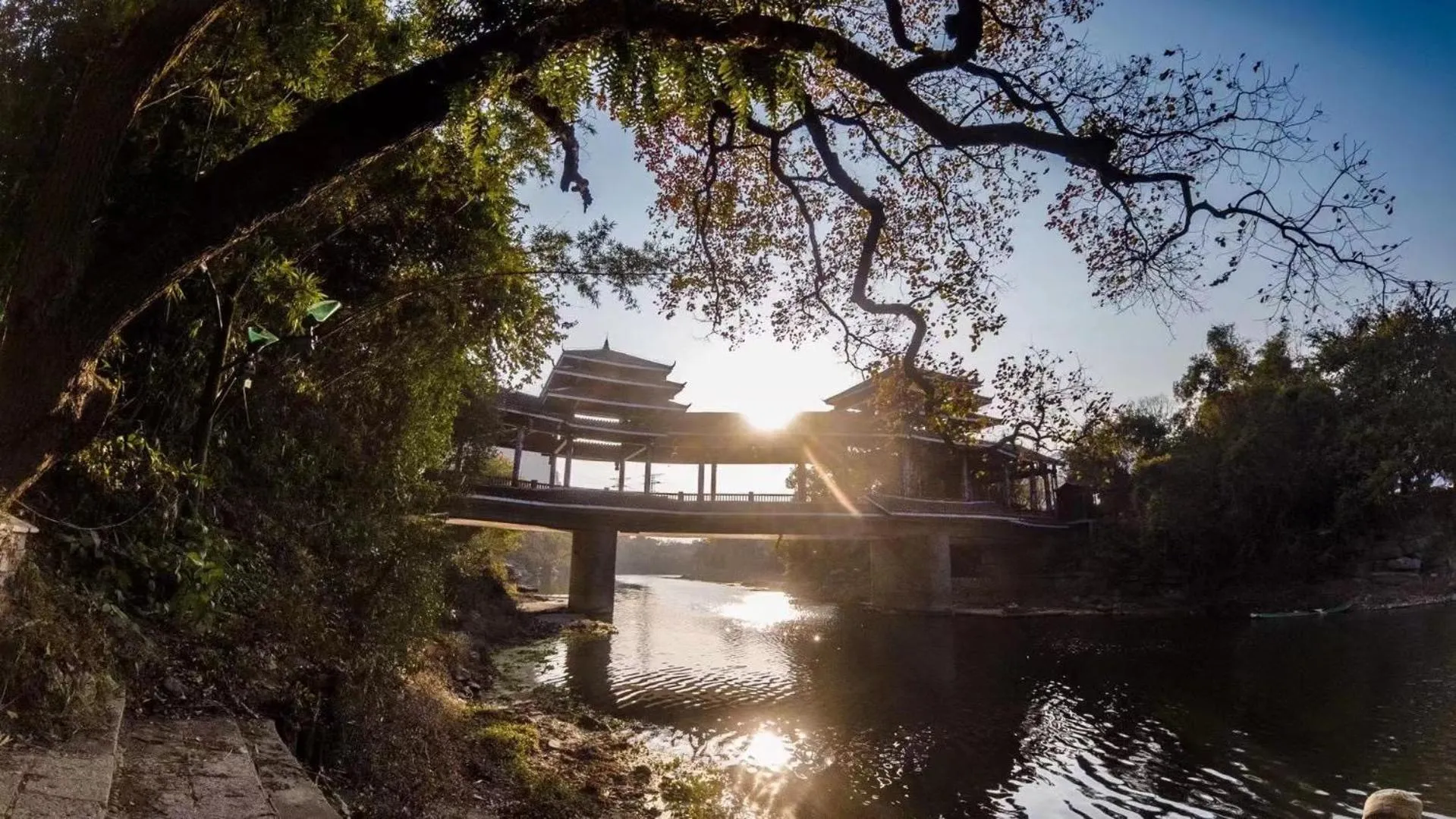 Sunrise in Secret Courtyard Resort Hotel