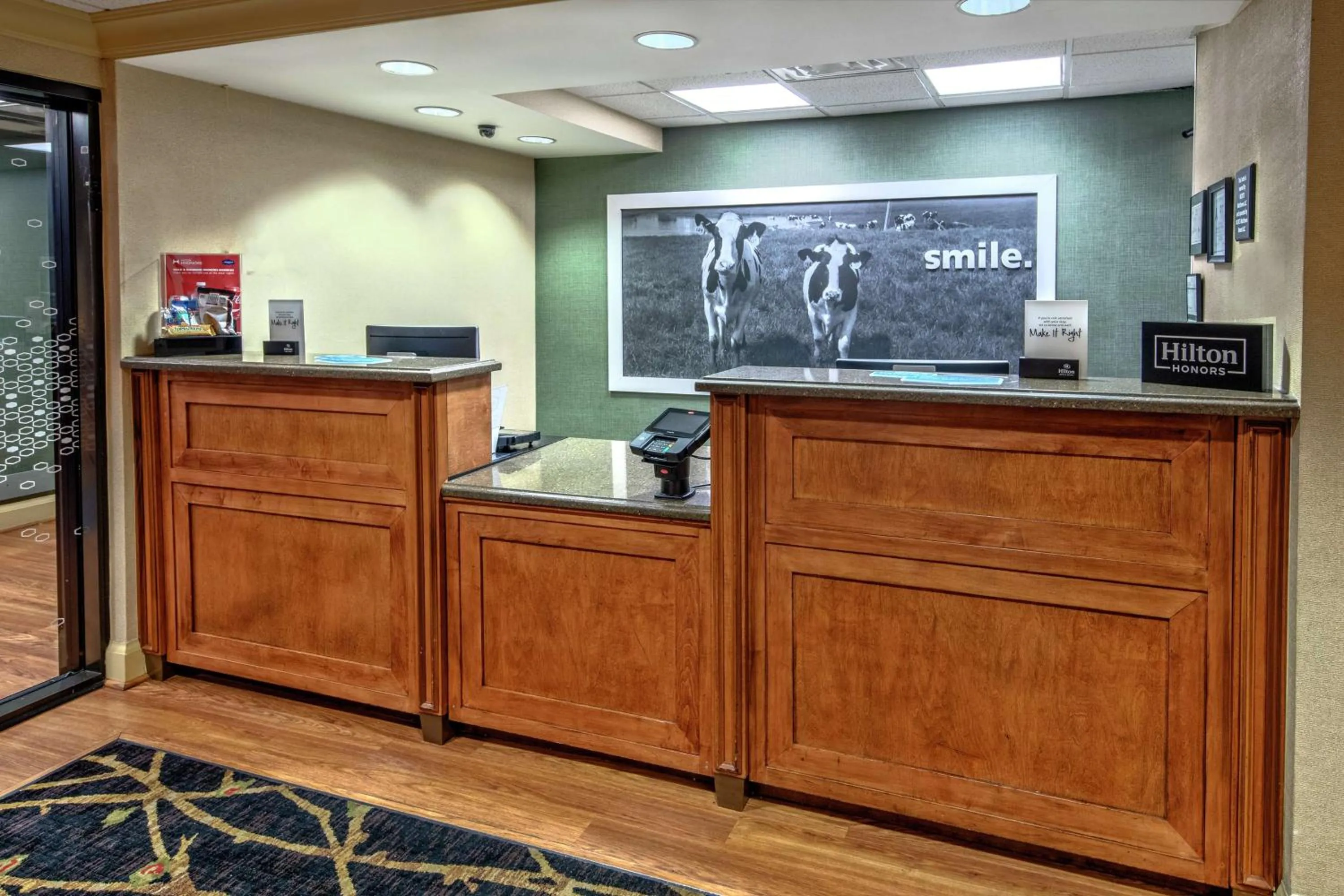 Lobby or reception in Hampton Inn Charlotte/Matthews