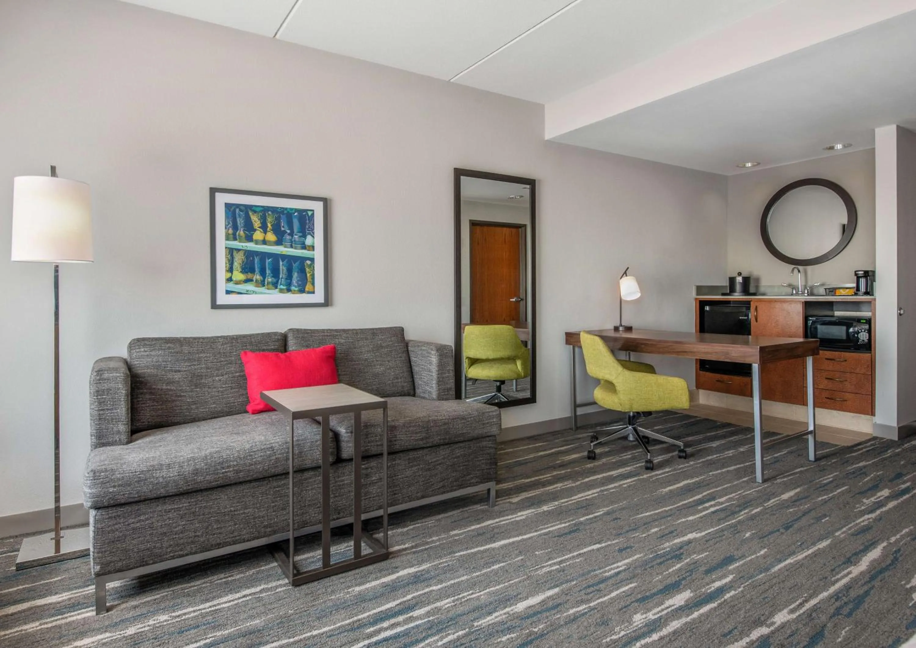 Living room in Hampton Inn & Suites Dallas-Allen