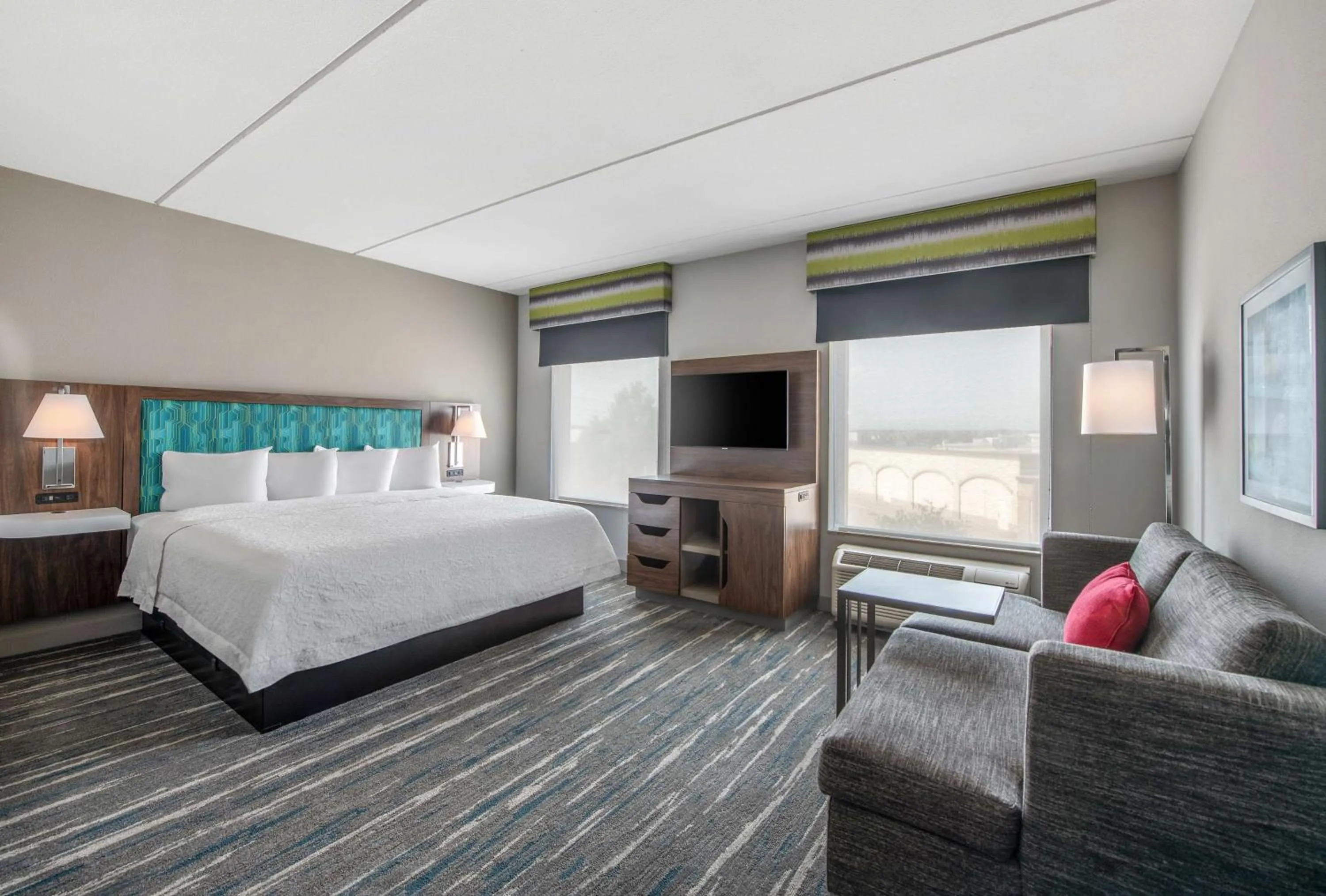 Living room, Bed in Hampton Inn & Suites Dallas-Allen