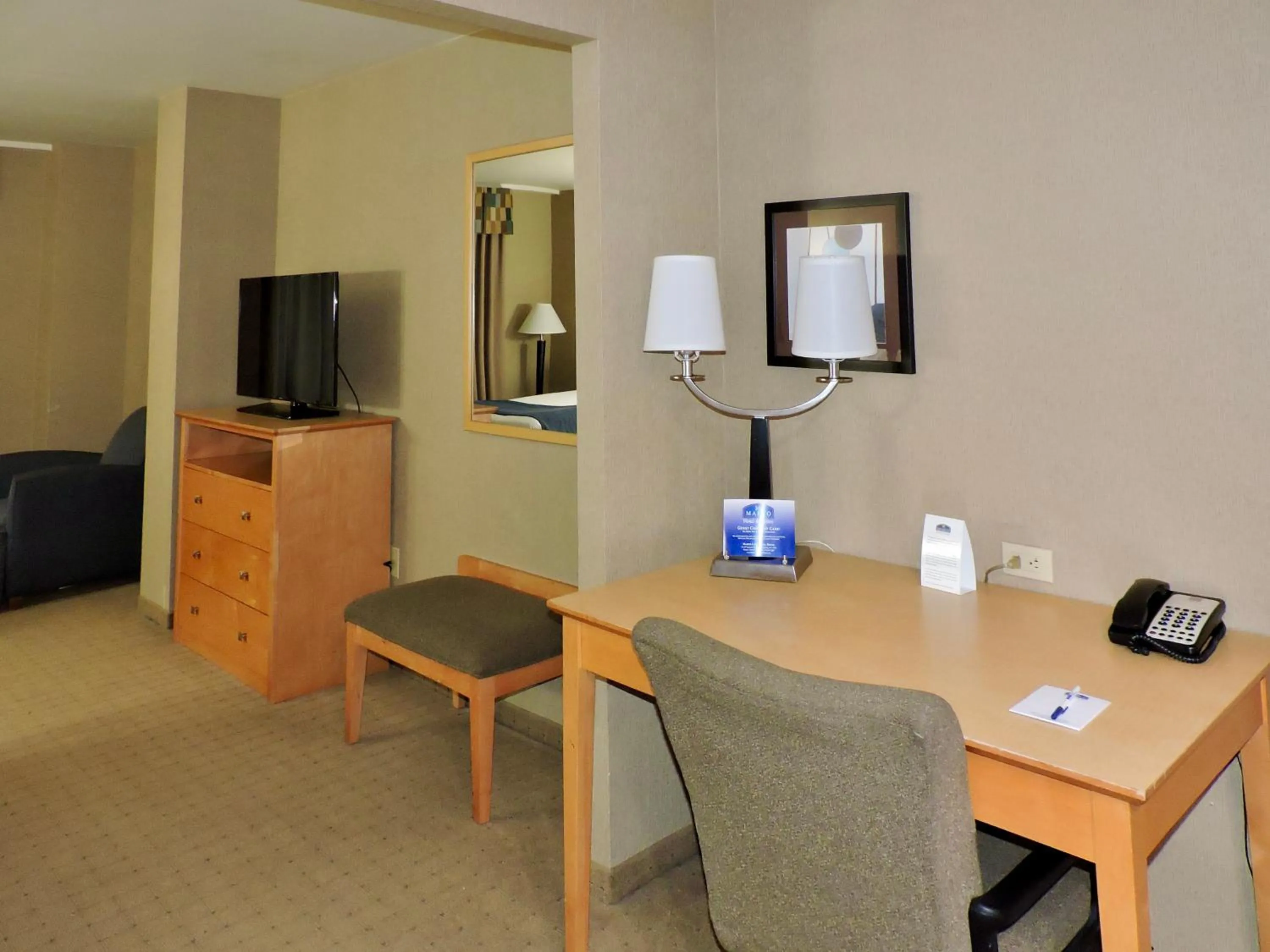 Living room in Marco LaGuardia Hotel & Suites