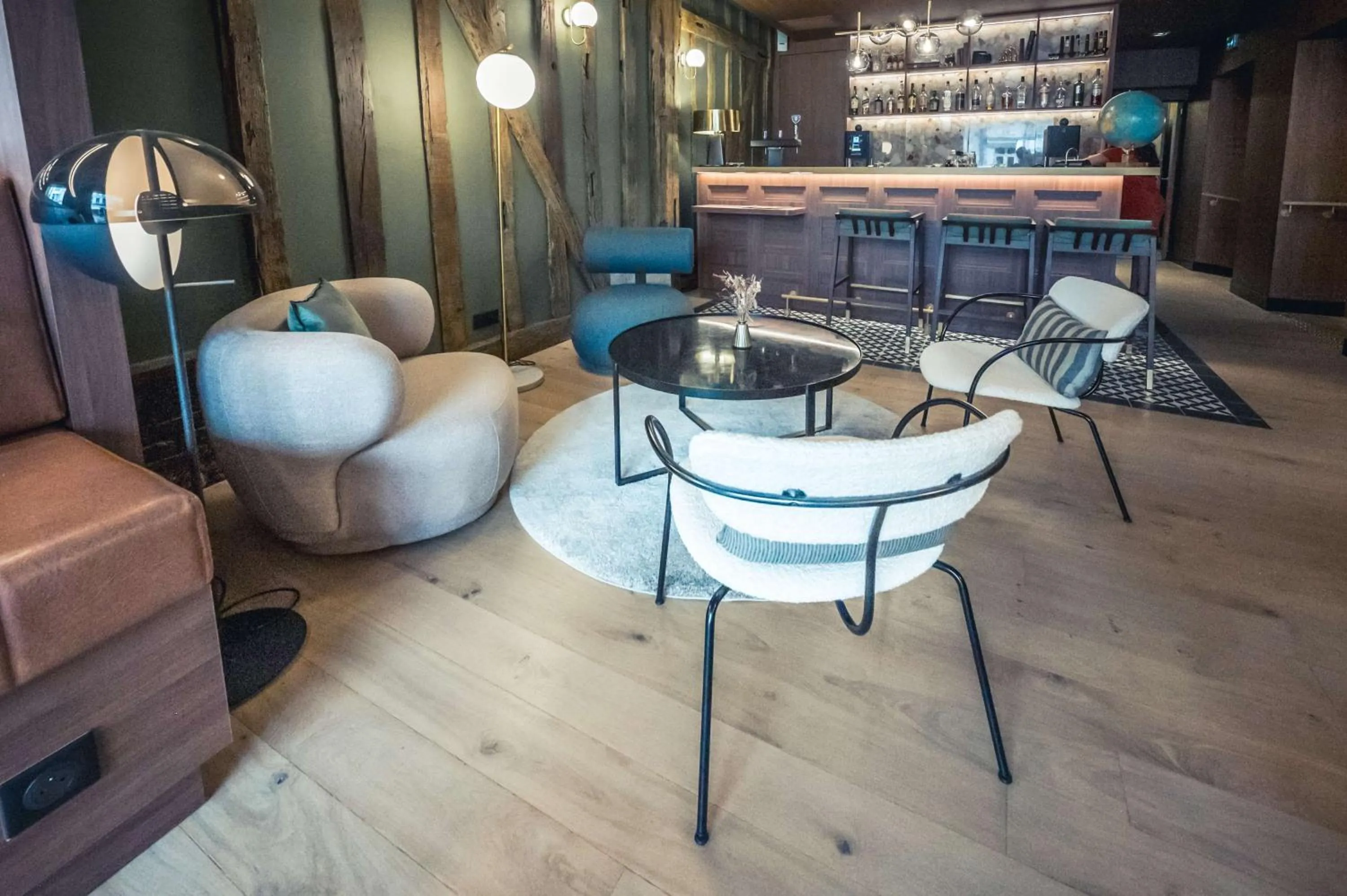 Lobby or reception in Best Western Premier de La Poste & Spa