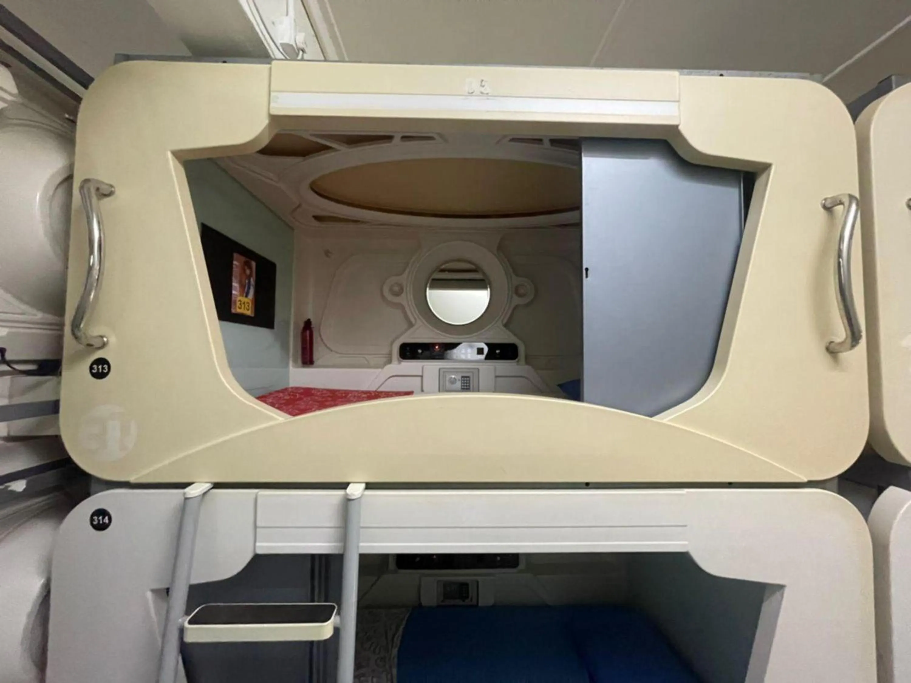 Photo of the whole room in Hotel O The Space Inn