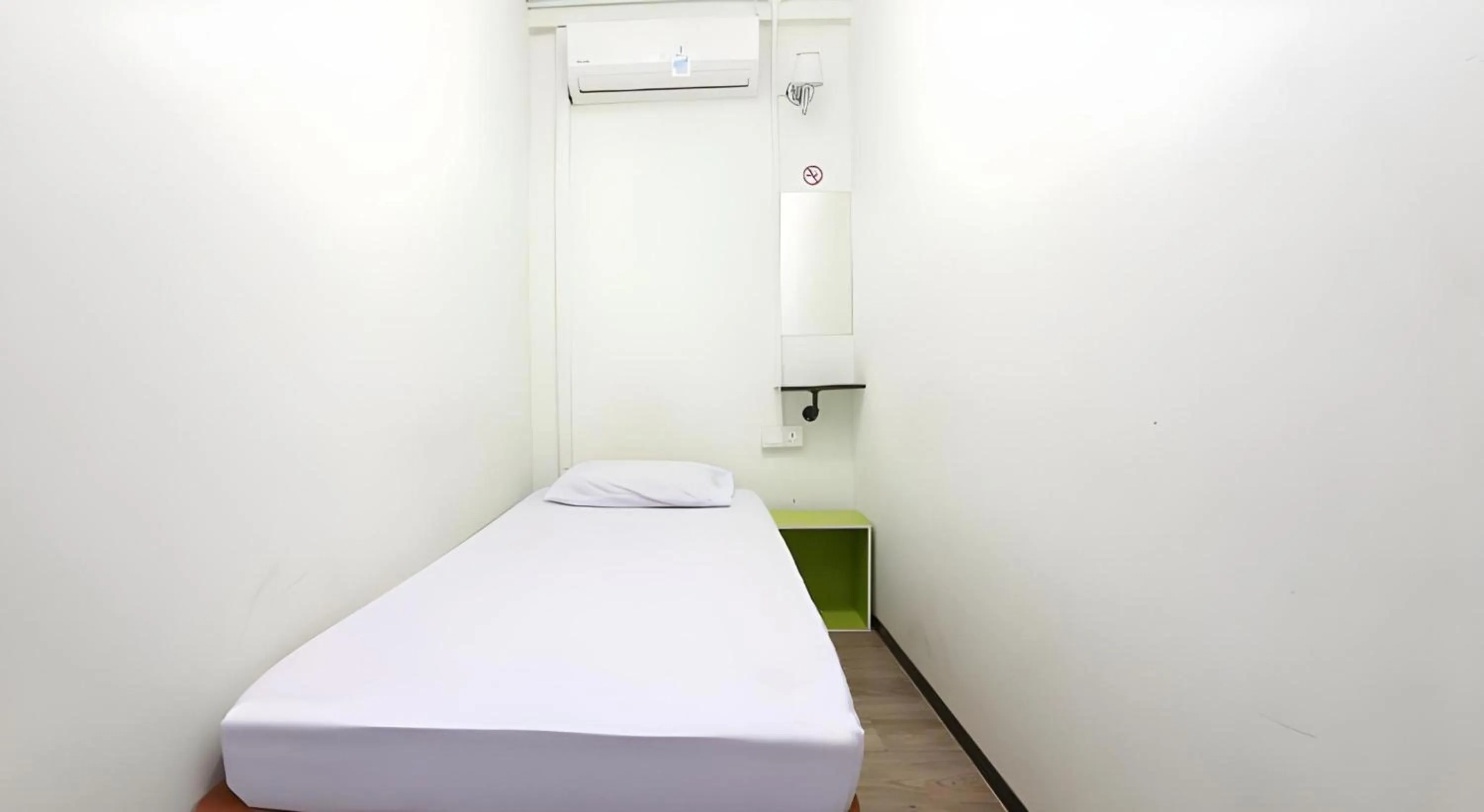 Photo of the whole room, Bed in Hotel O The Space Inn