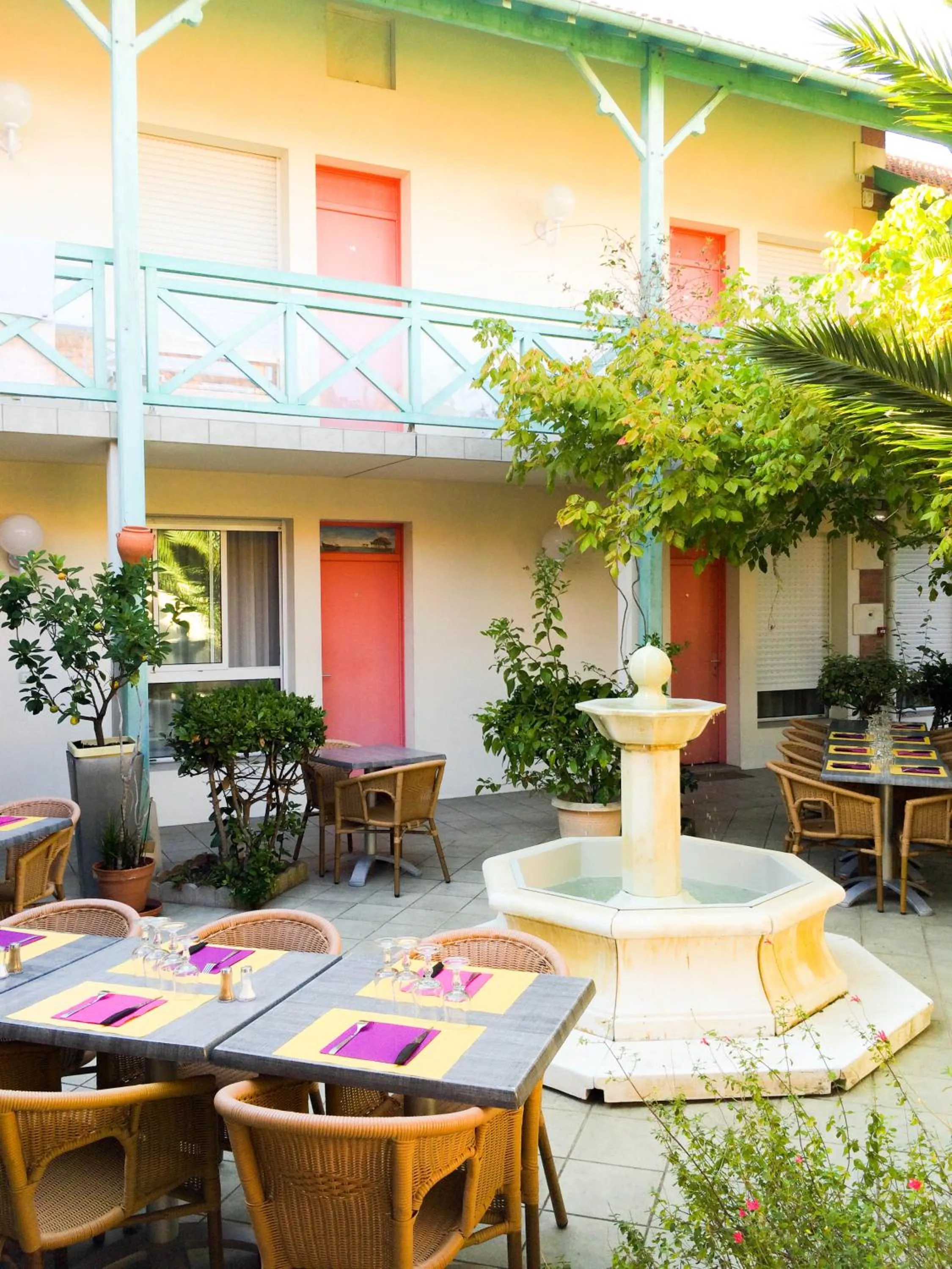 Patio in Hôtel Orange Marine