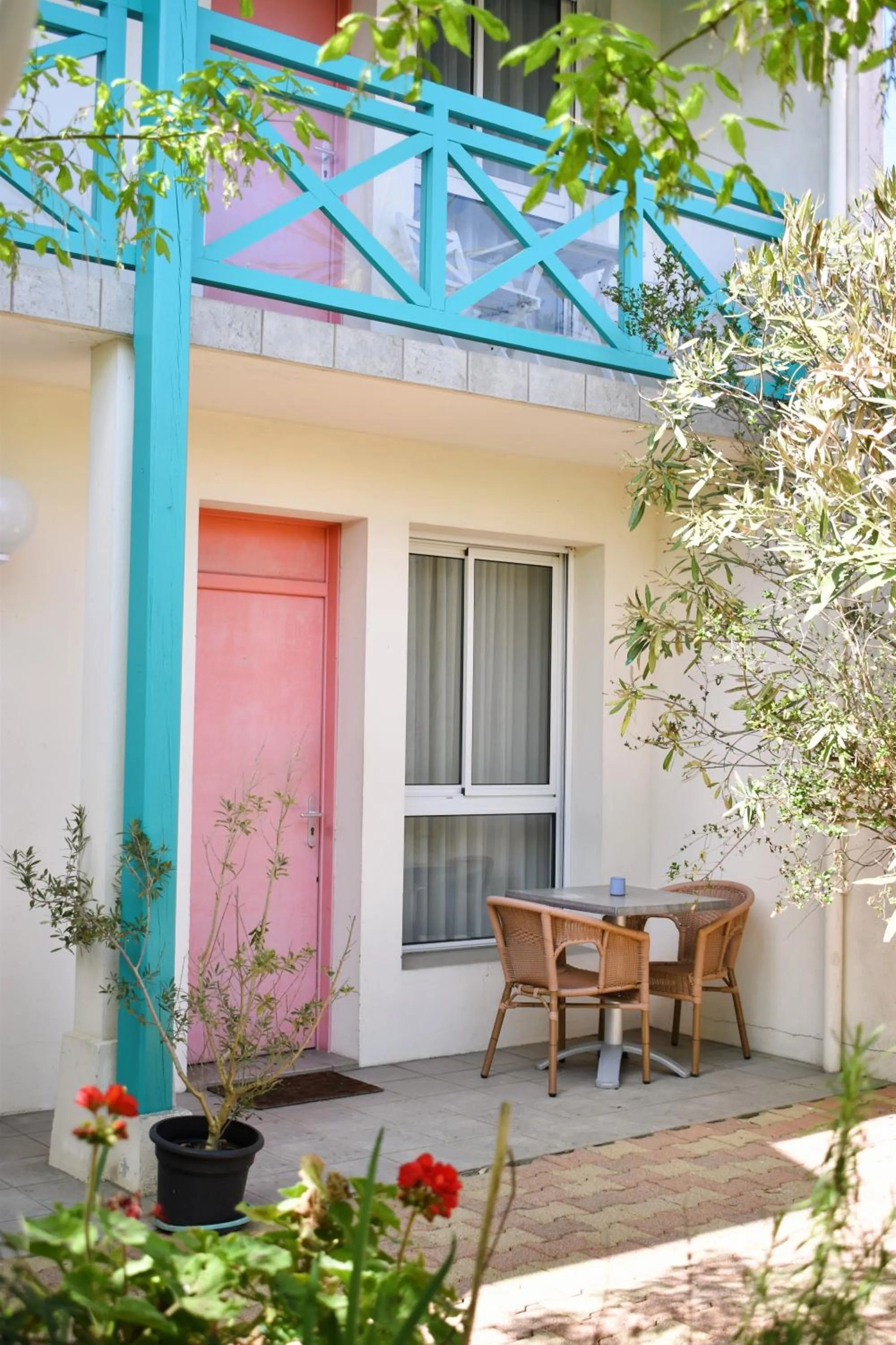 Patio in Hôtel Orange Marine