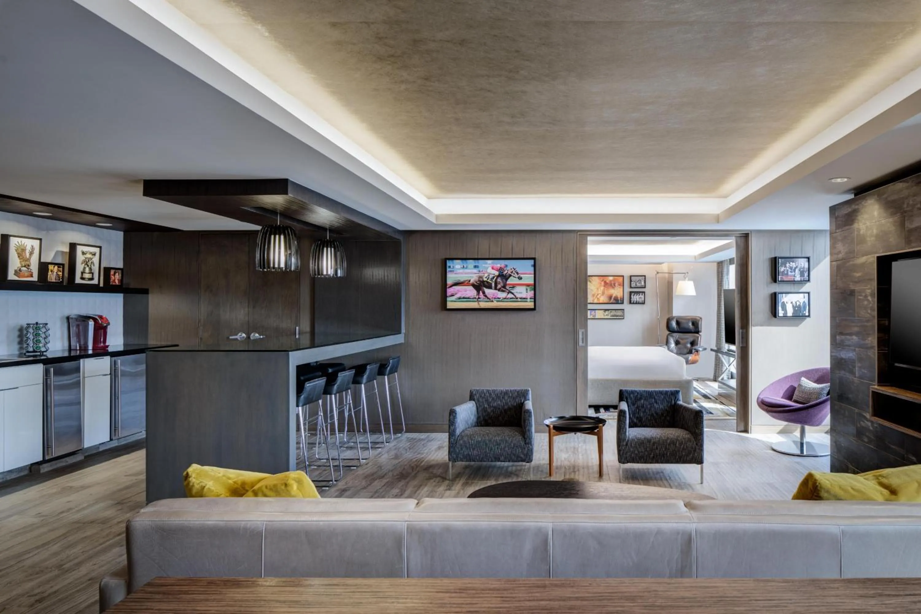 Photo of the whole room in Hyatt Regency Dallas