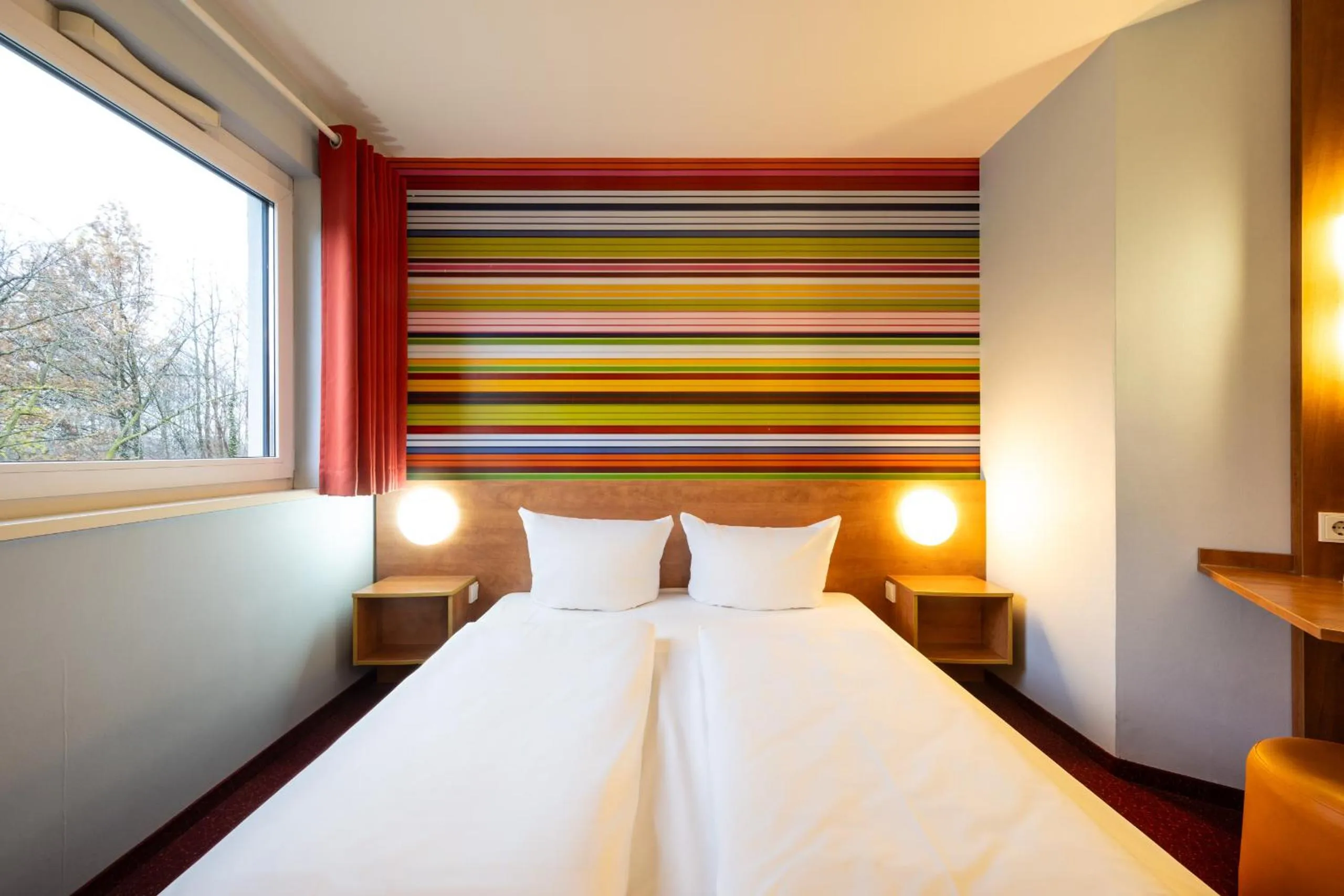 Photo of the whole room, Bed in Hotel Rhynern Nord