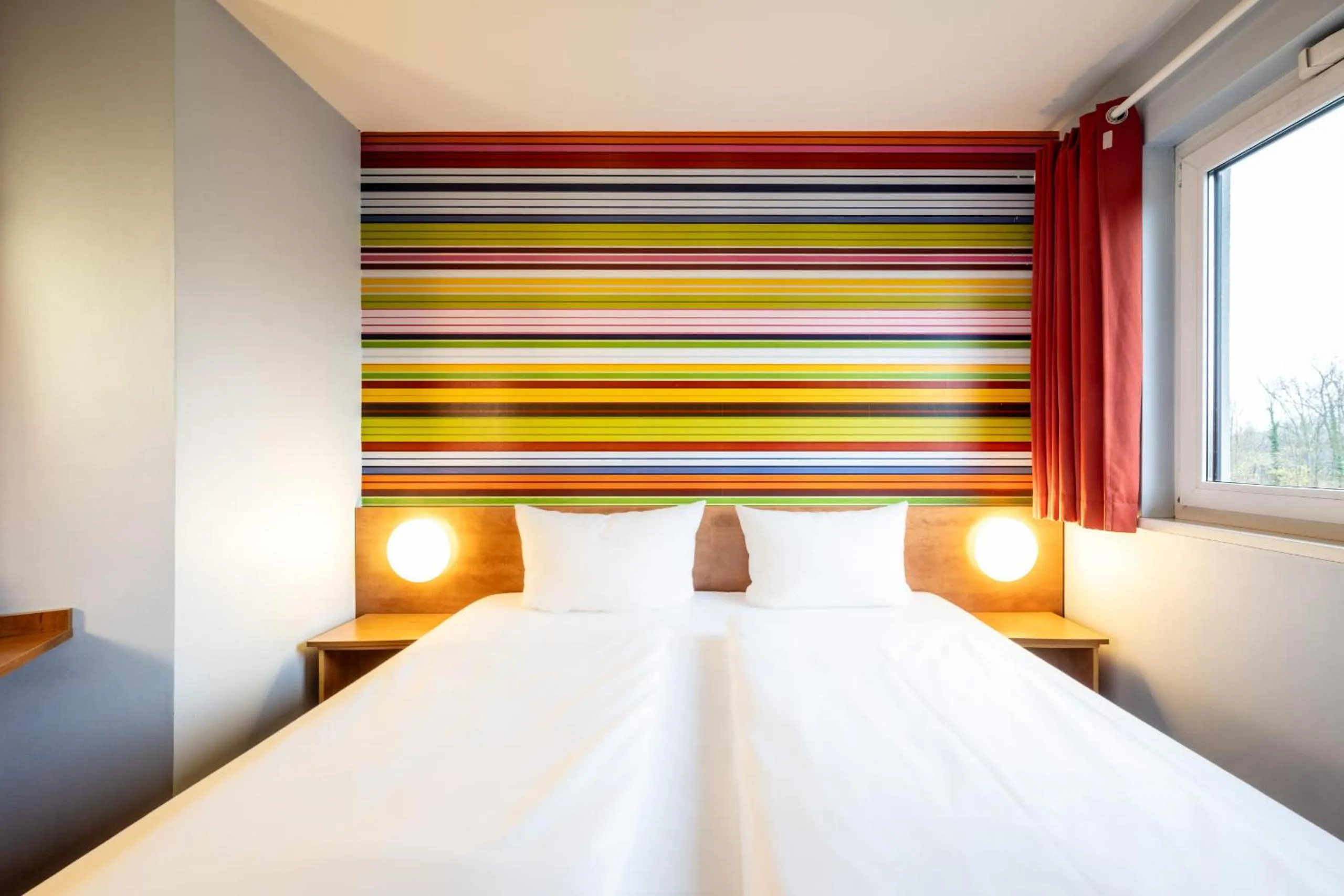 Photo of the whole room, Bed in Hotel Rhynern Nord