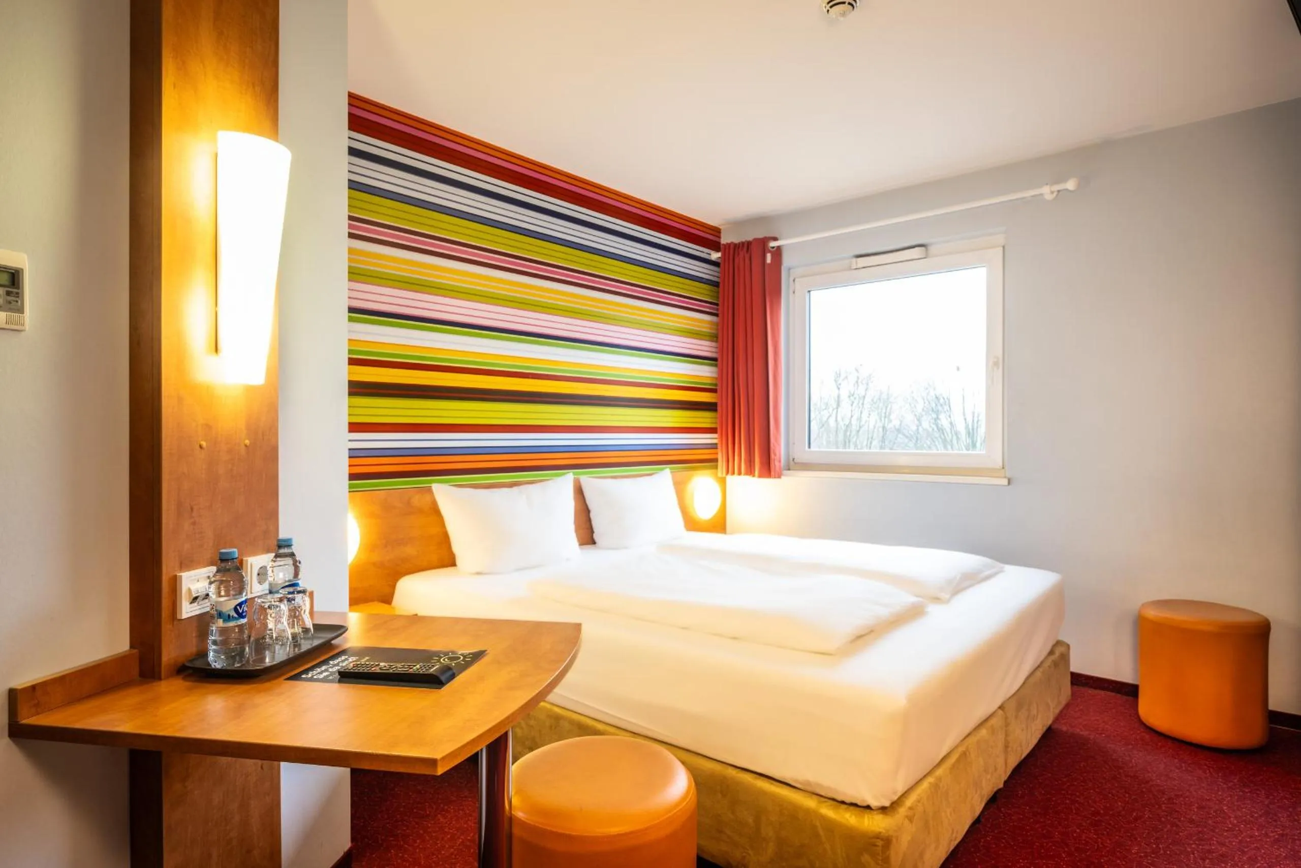 Photo of the whole room, Bed in Hotel Rhynern Nord