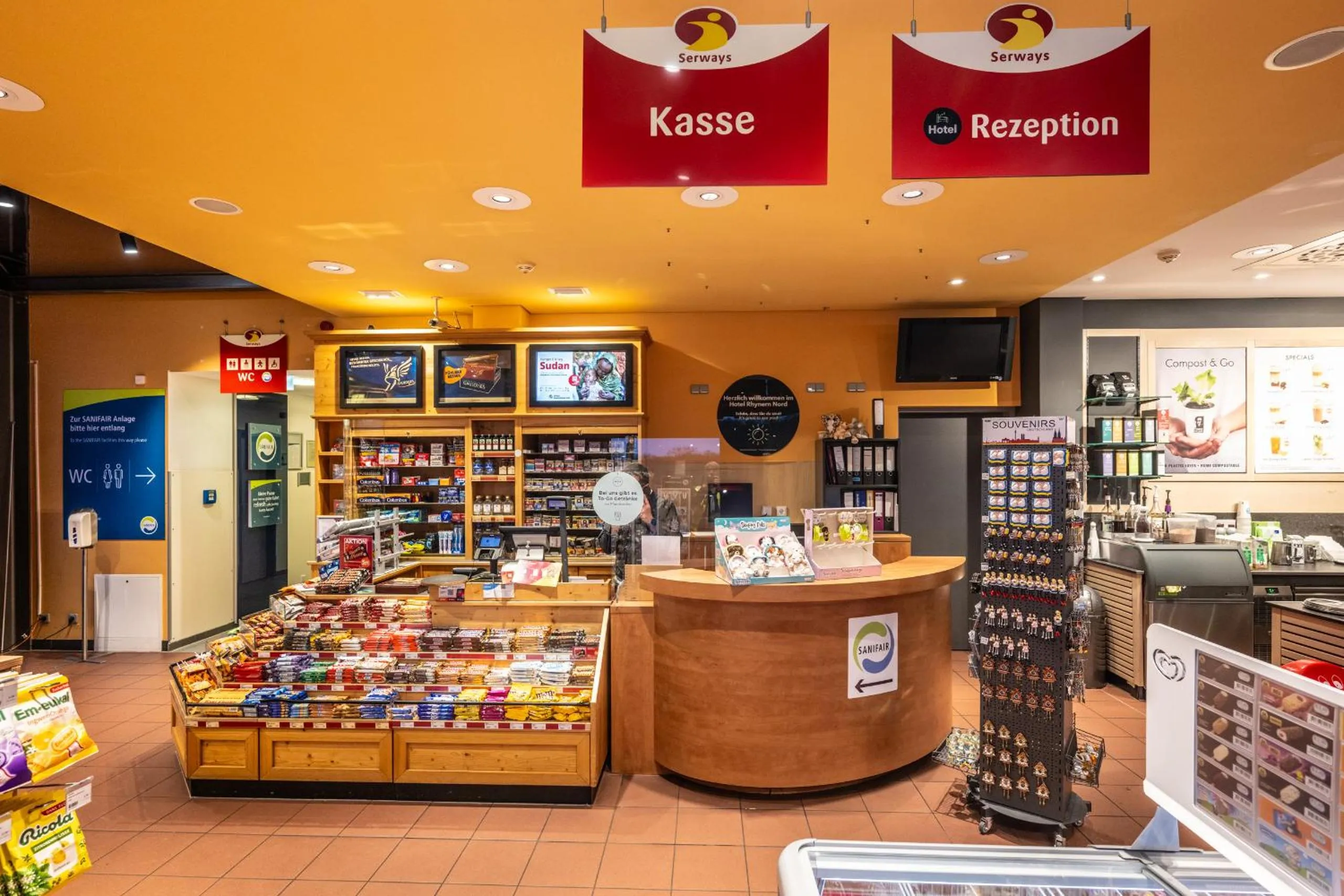 Lobby or reception in Hotel Rhynern Nord