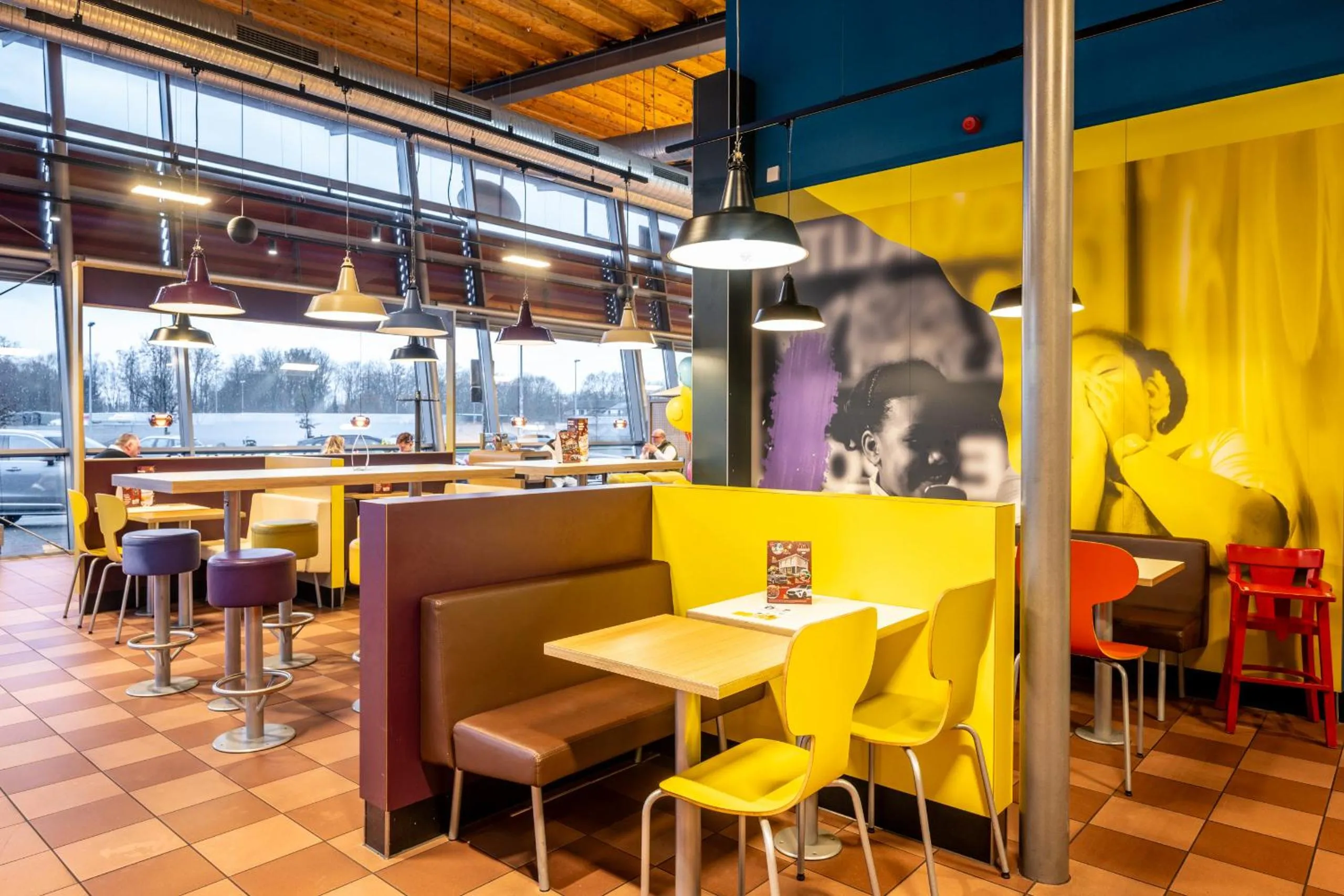 Restaurant/places to eat in Hotel Rhynern Nord