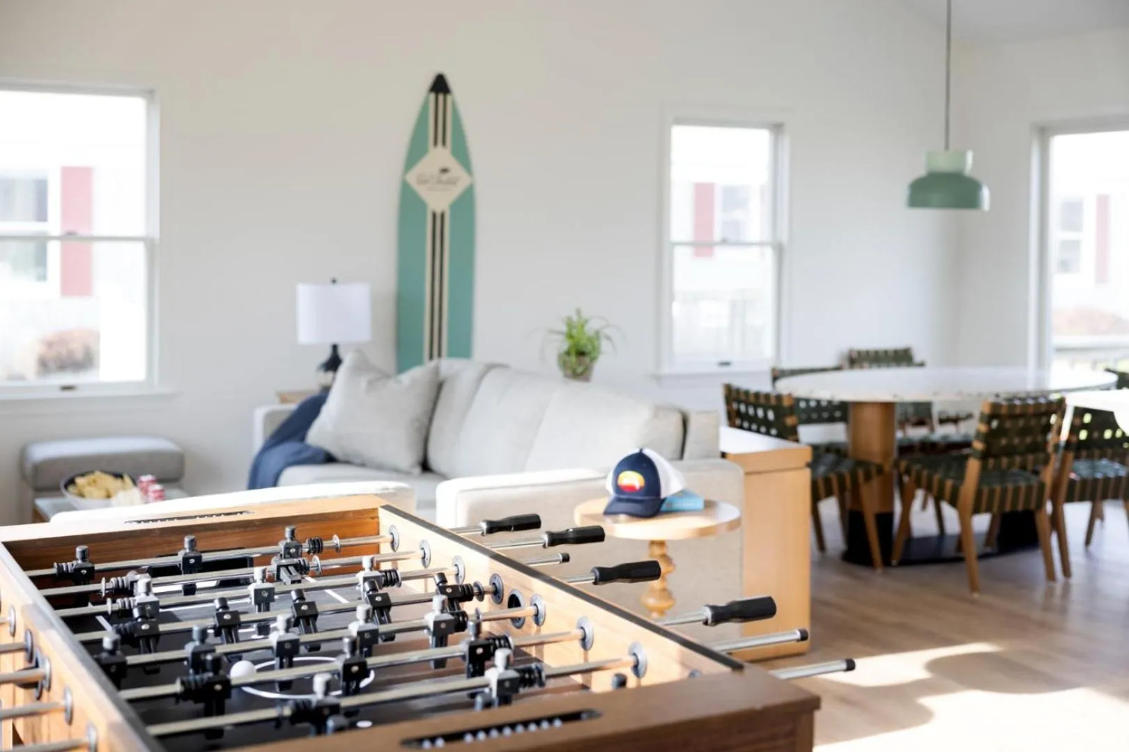 Living room in Red Jacket Beach Resort