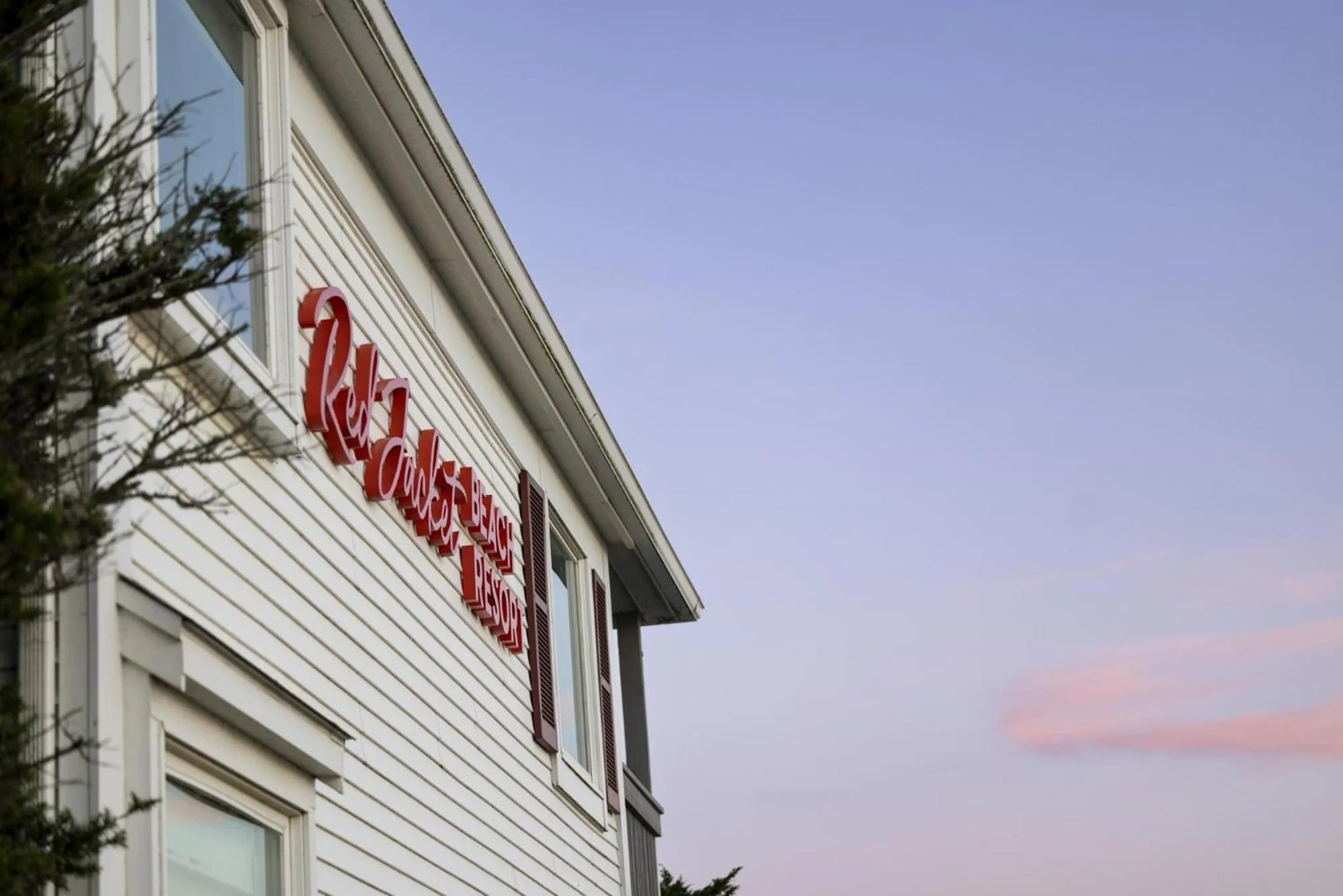 Property building in Red Jacket Beach Resort