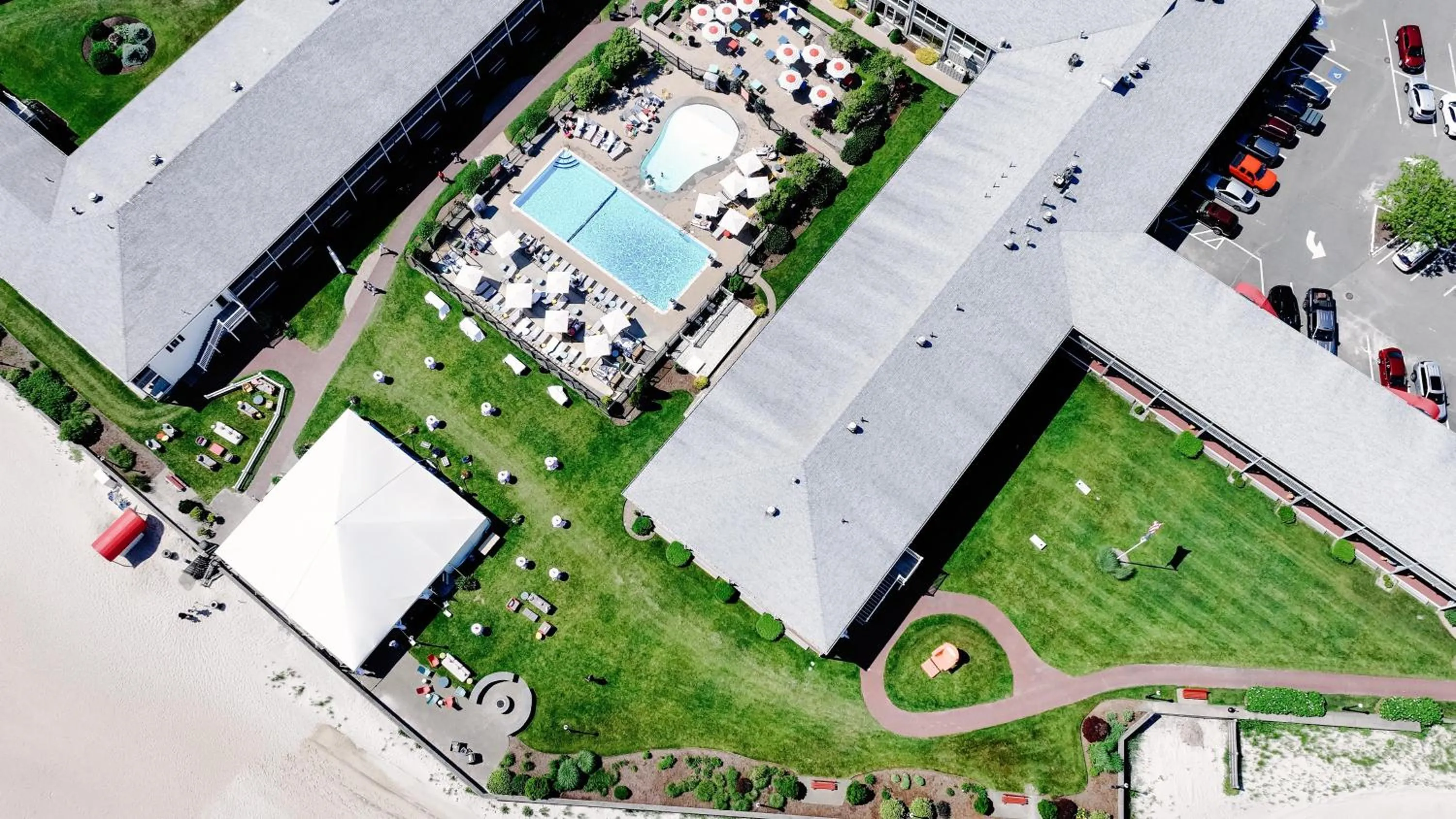 Property building in Red Jacket Beach Resort
