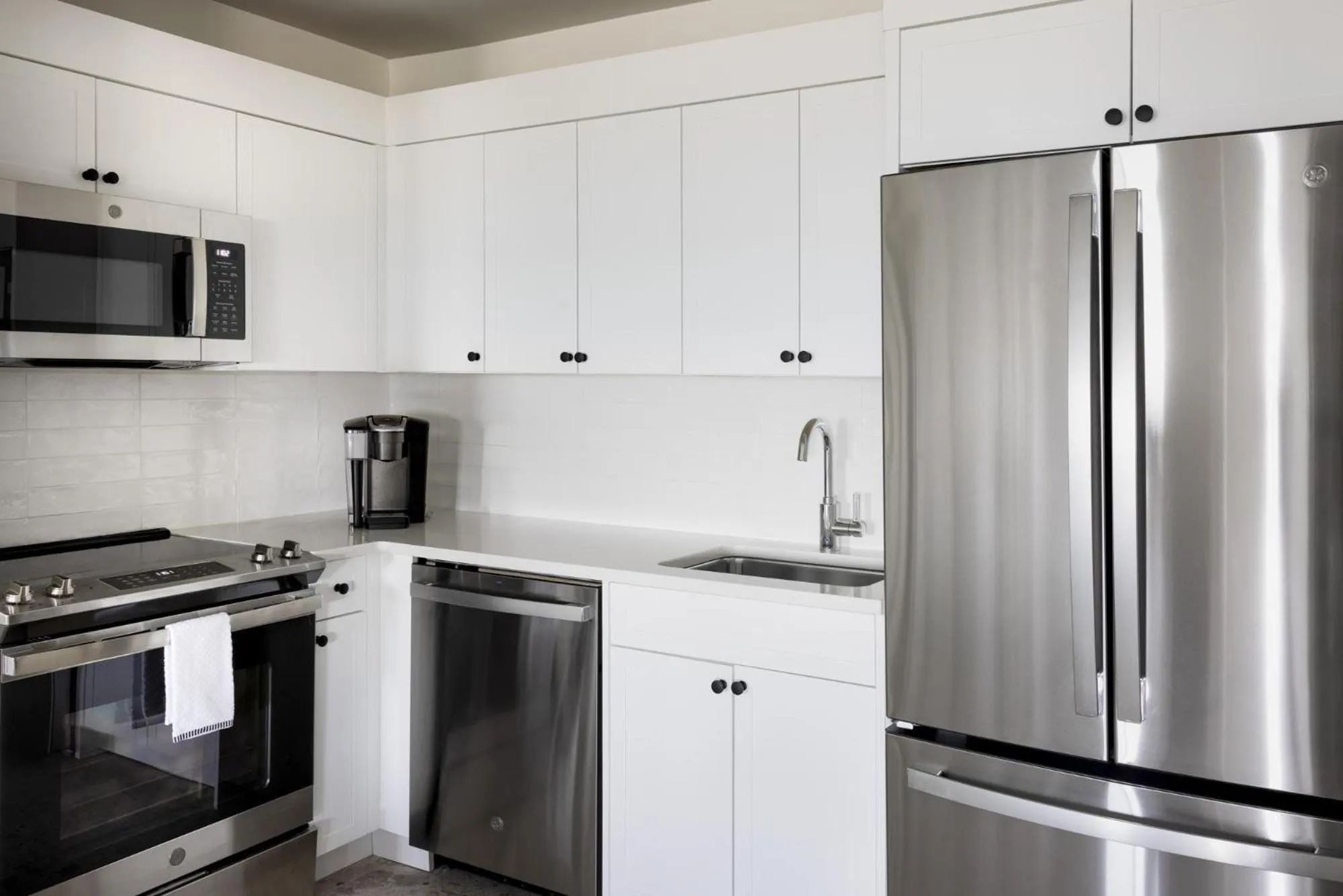 Kitchen or kitchenette in Blue Water Resort