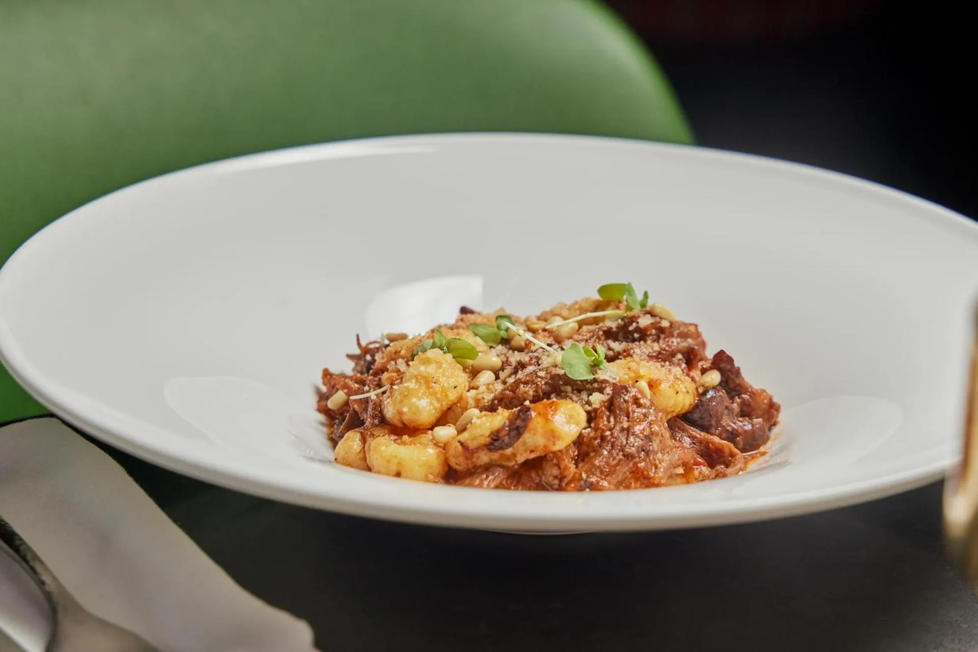 Restaurant/places to eat in Beacon Hill Hotel