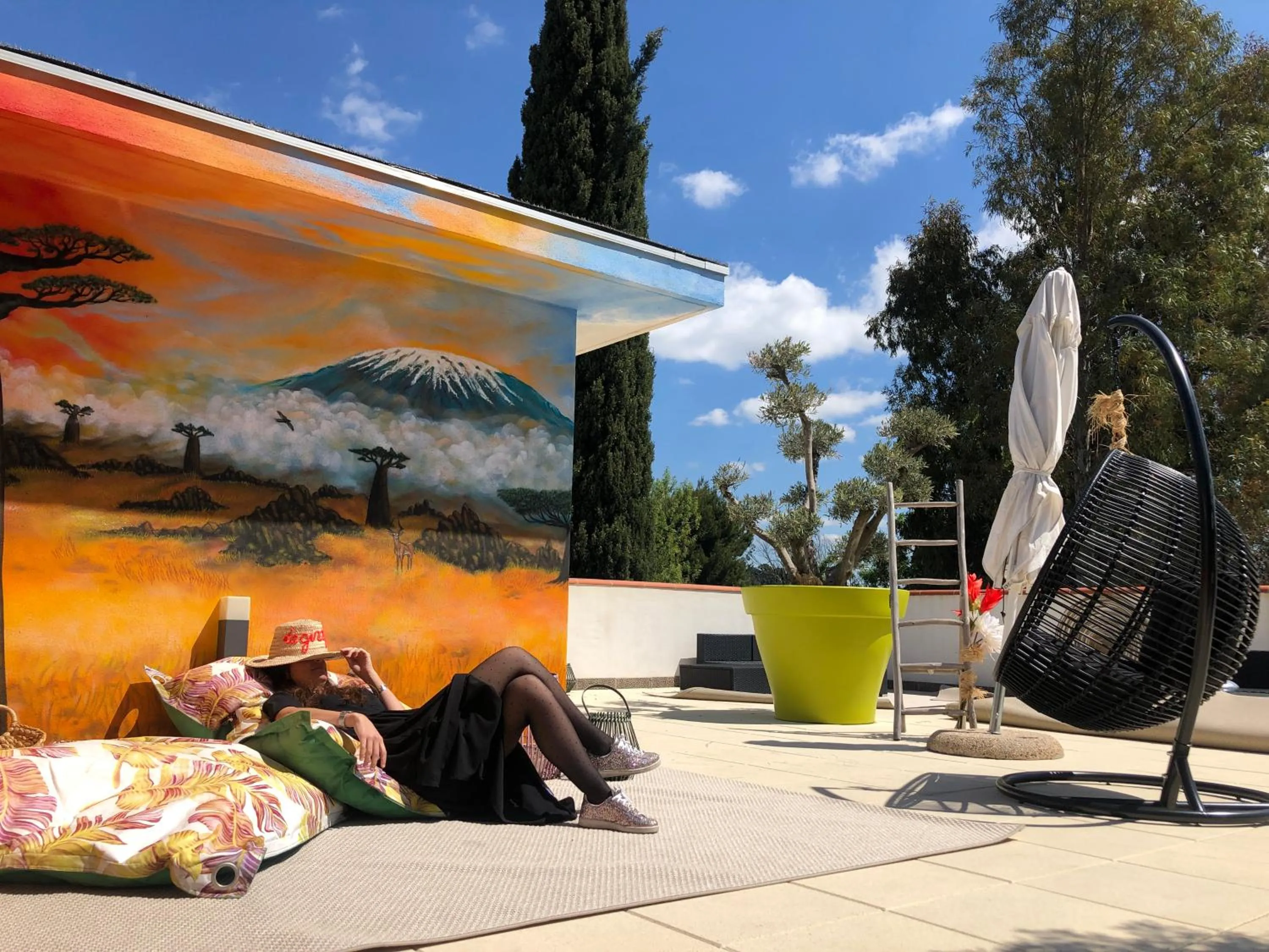 Patio in Appart' Hotel La Girafe Marseille Est - Porte d'Aubagne