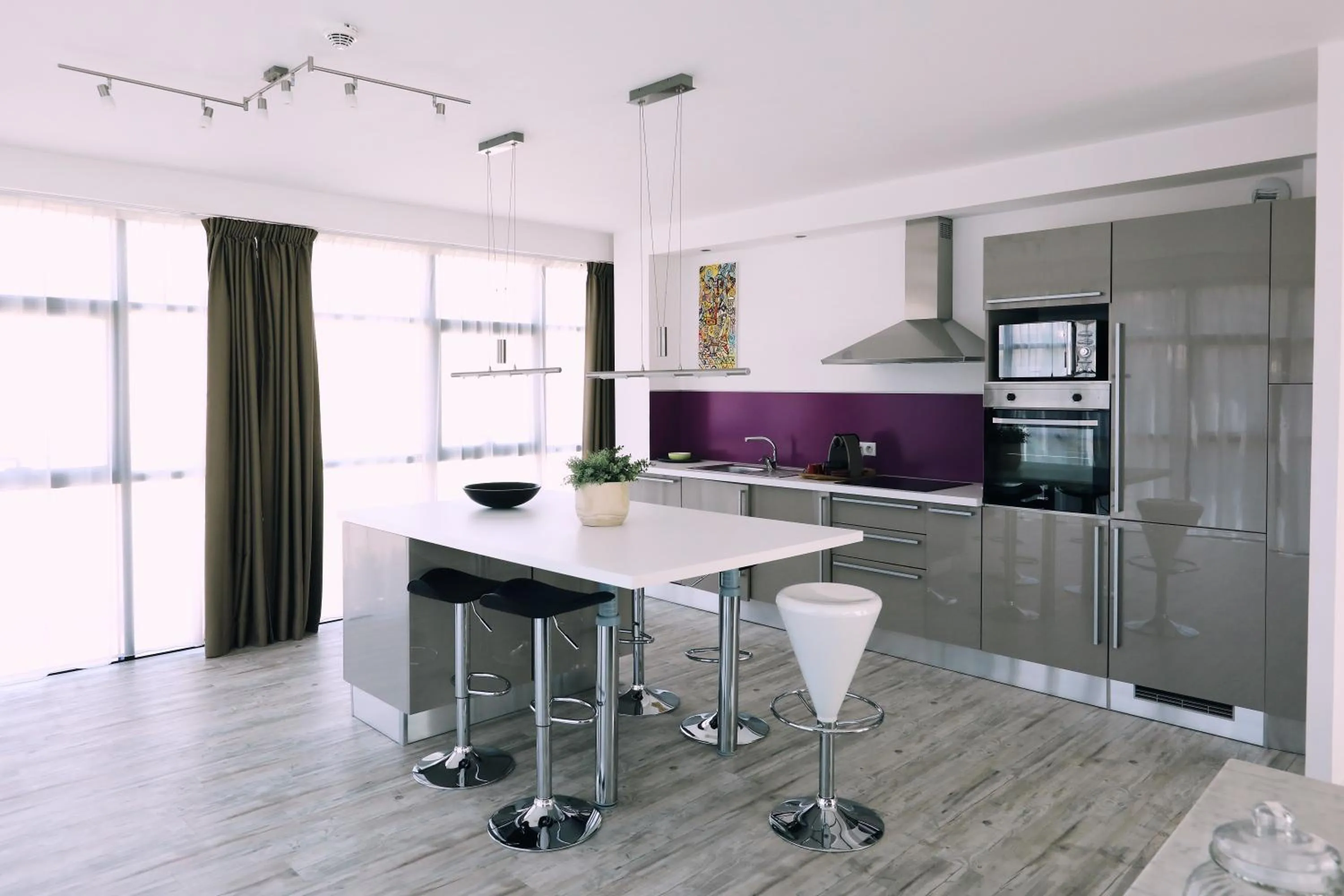 Kitchen or kitchenette in Appart' Hotel La Girafe Marseille Est - Porte d'Aubagne